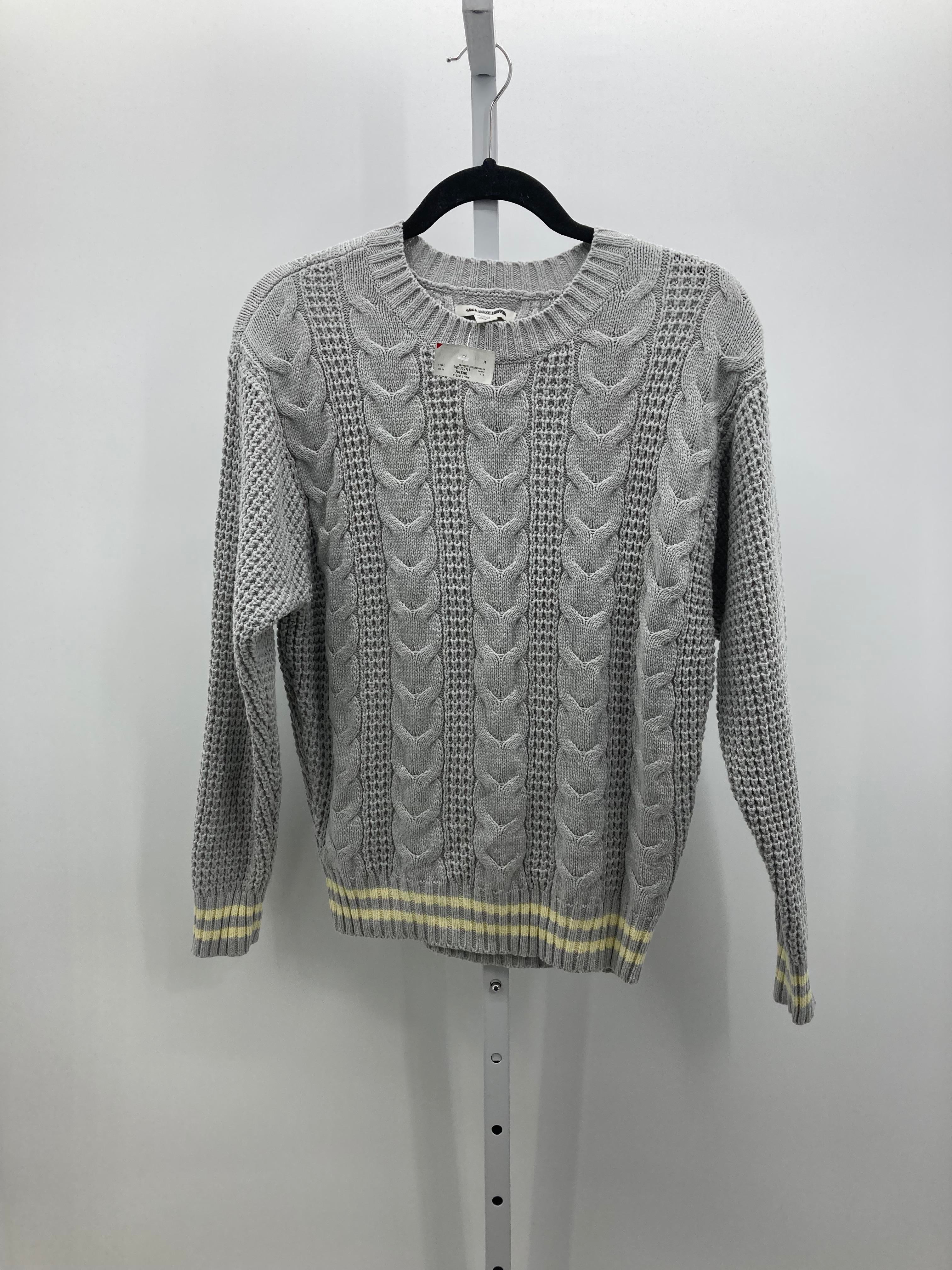 American Eagle Size Small Juniors Long Sleeve Sweater
