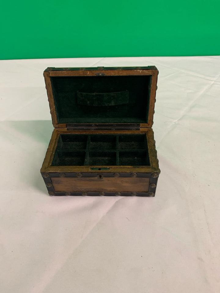 WOOD STUDDED CHEST JEWELRY BOX.