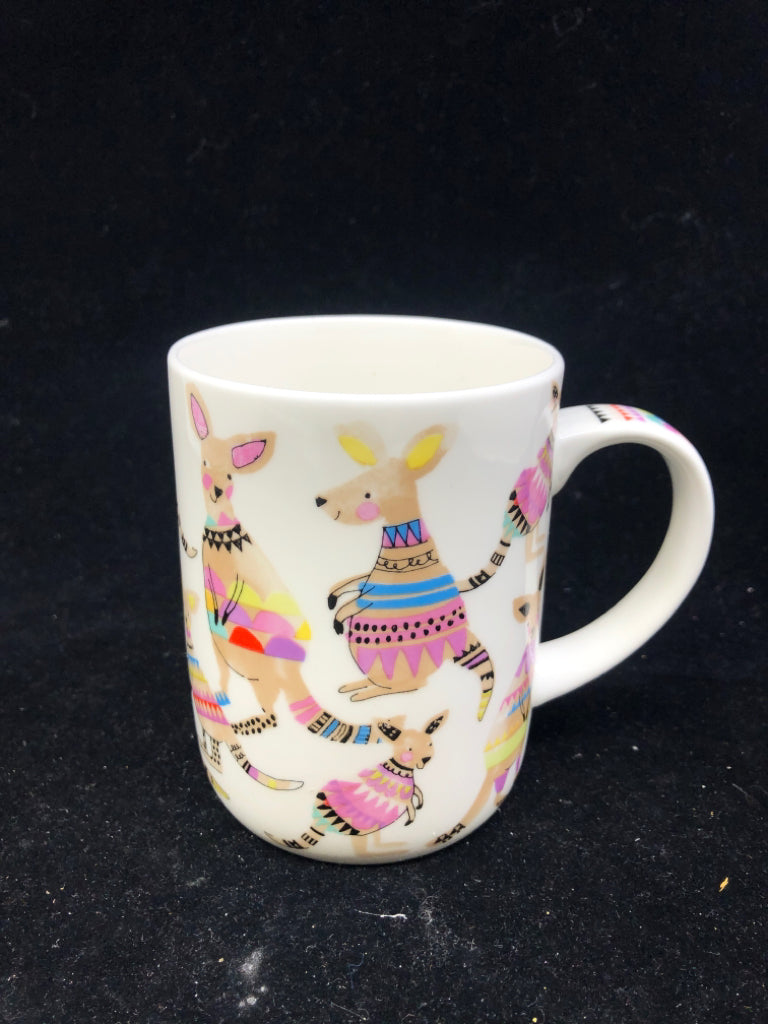 ASHDENE KANGAROOS IN SWEATERS MUG.