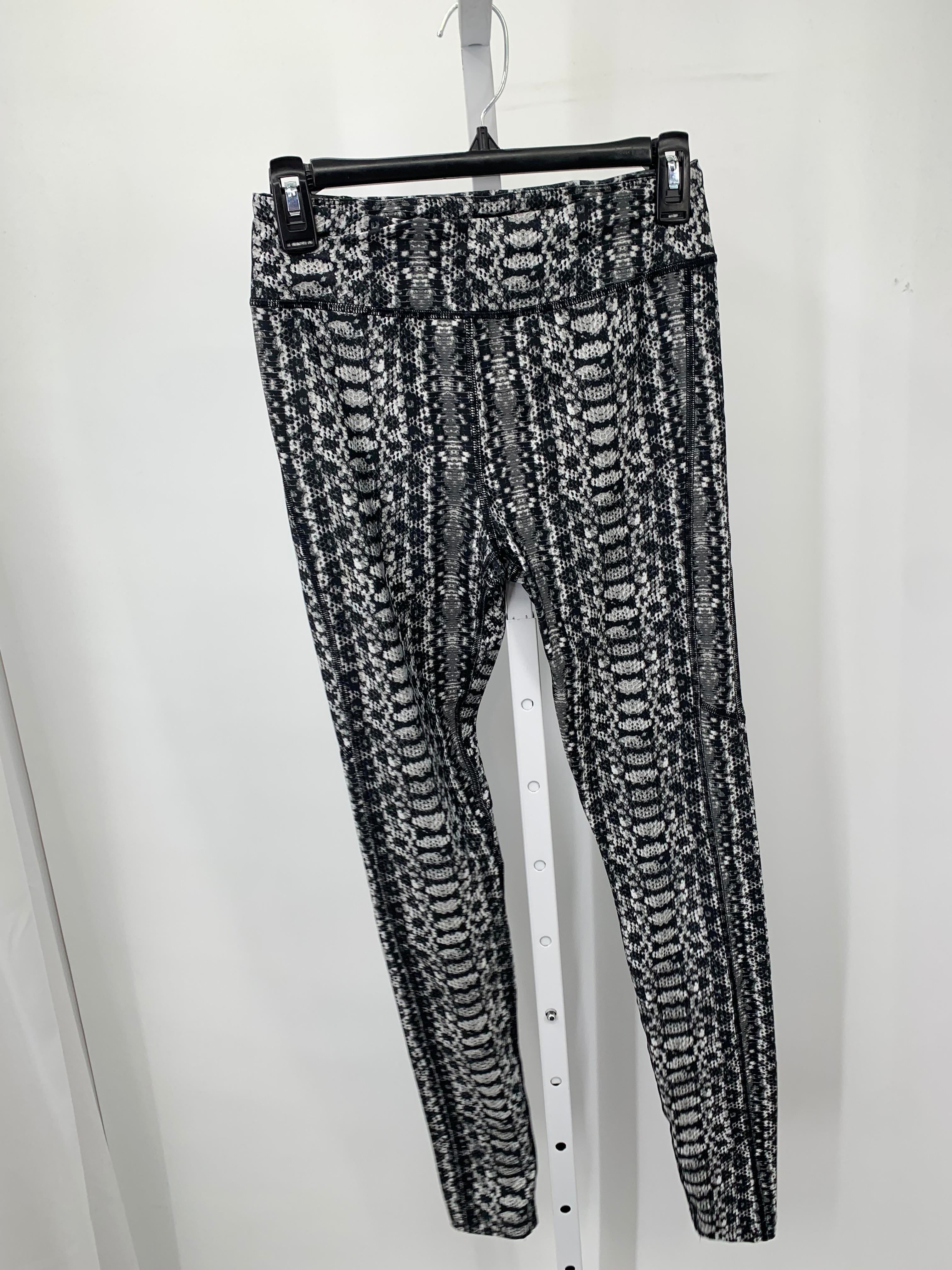 Under Armour Size Medium Misses Leggings