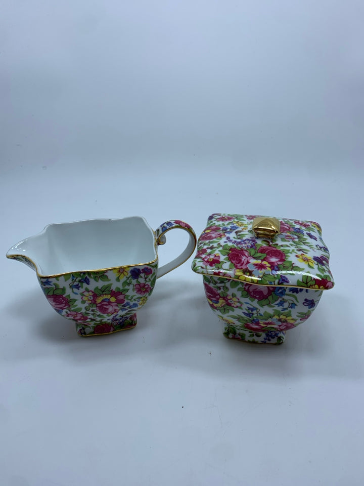 VTG FLORAL ROYAL COTSWOLDS CREAMER/SUGAR SET.
