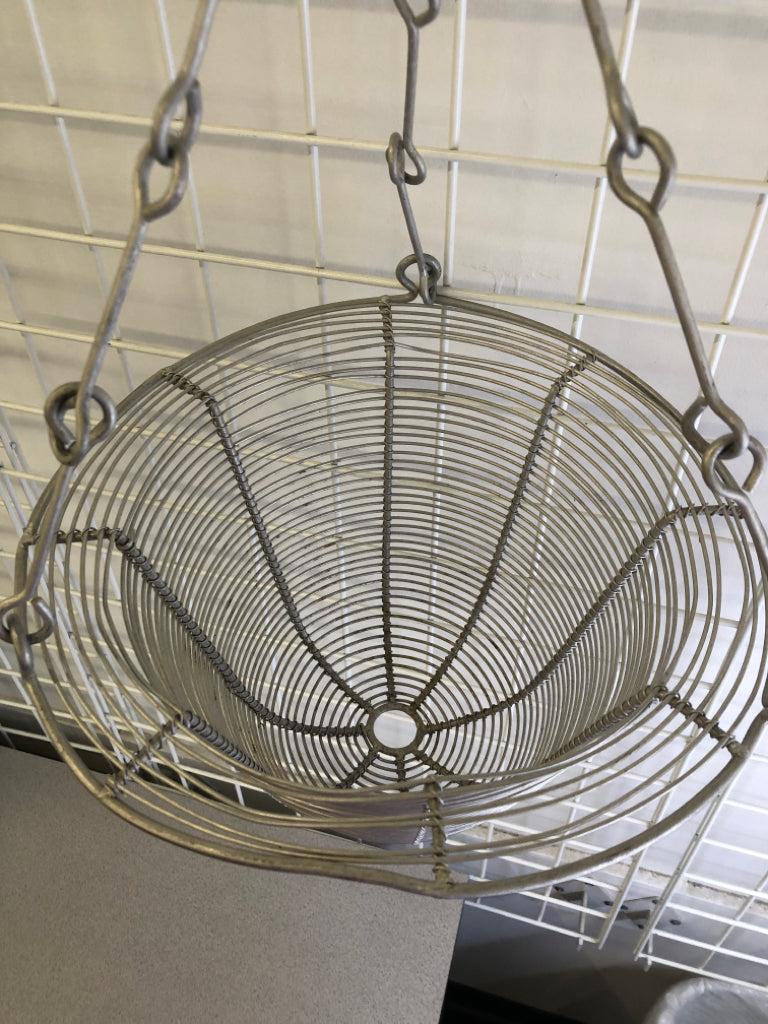 SILVER METAL HANGING PLANTER.
