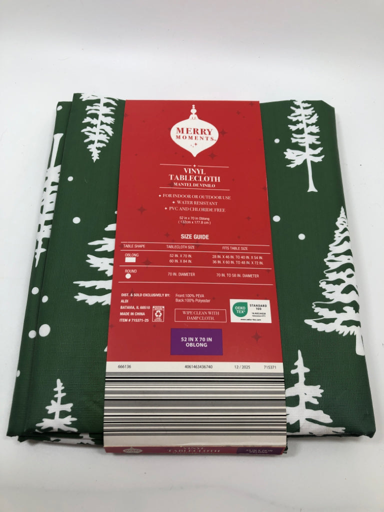 NIP MERRY TREE TABLE CLOTH OBLONG.