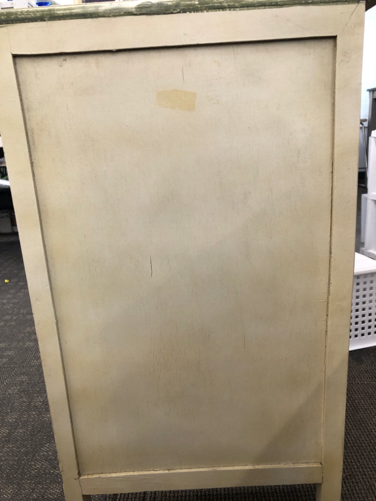 VTG-STYLE FLORAL DISTRESSED PAINTED DRESSER.