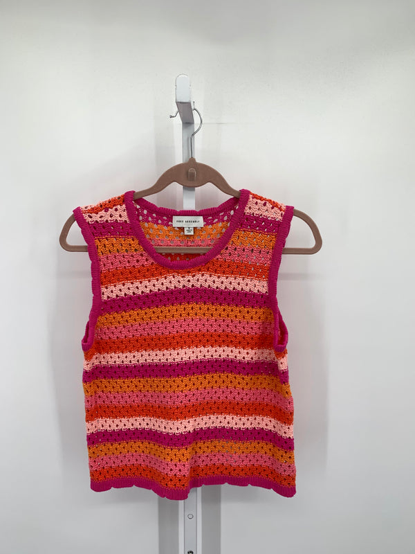 Free Assembly Size Small Misses Sleeveless Sweater