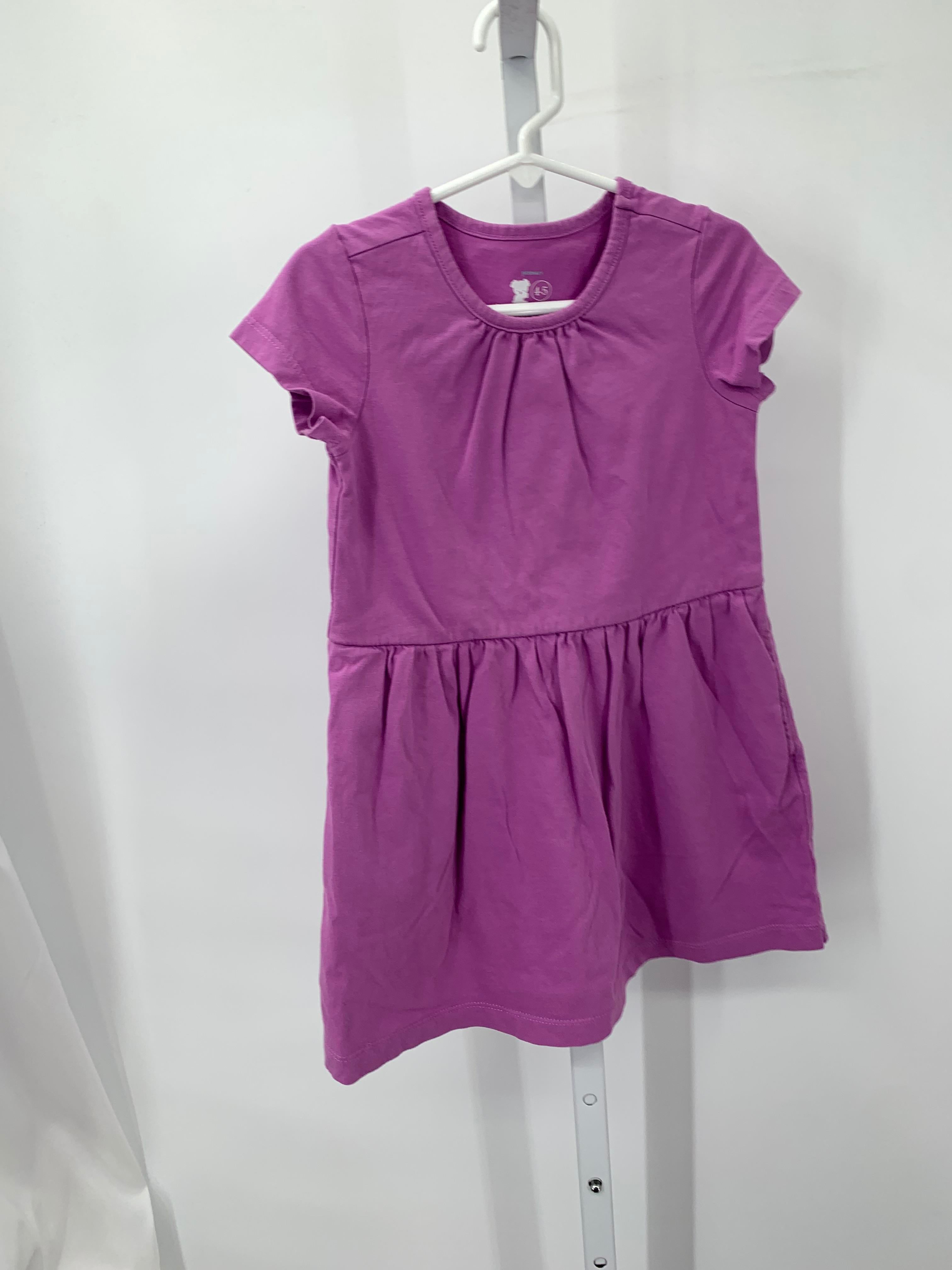 primary Size 4-5 Girls Short Sleeve Dress