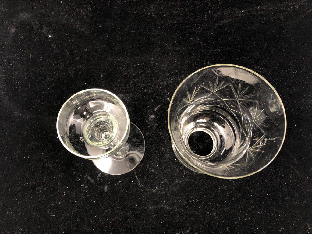 2PC CUT GLASS TAPER CANDLE HOLDER.