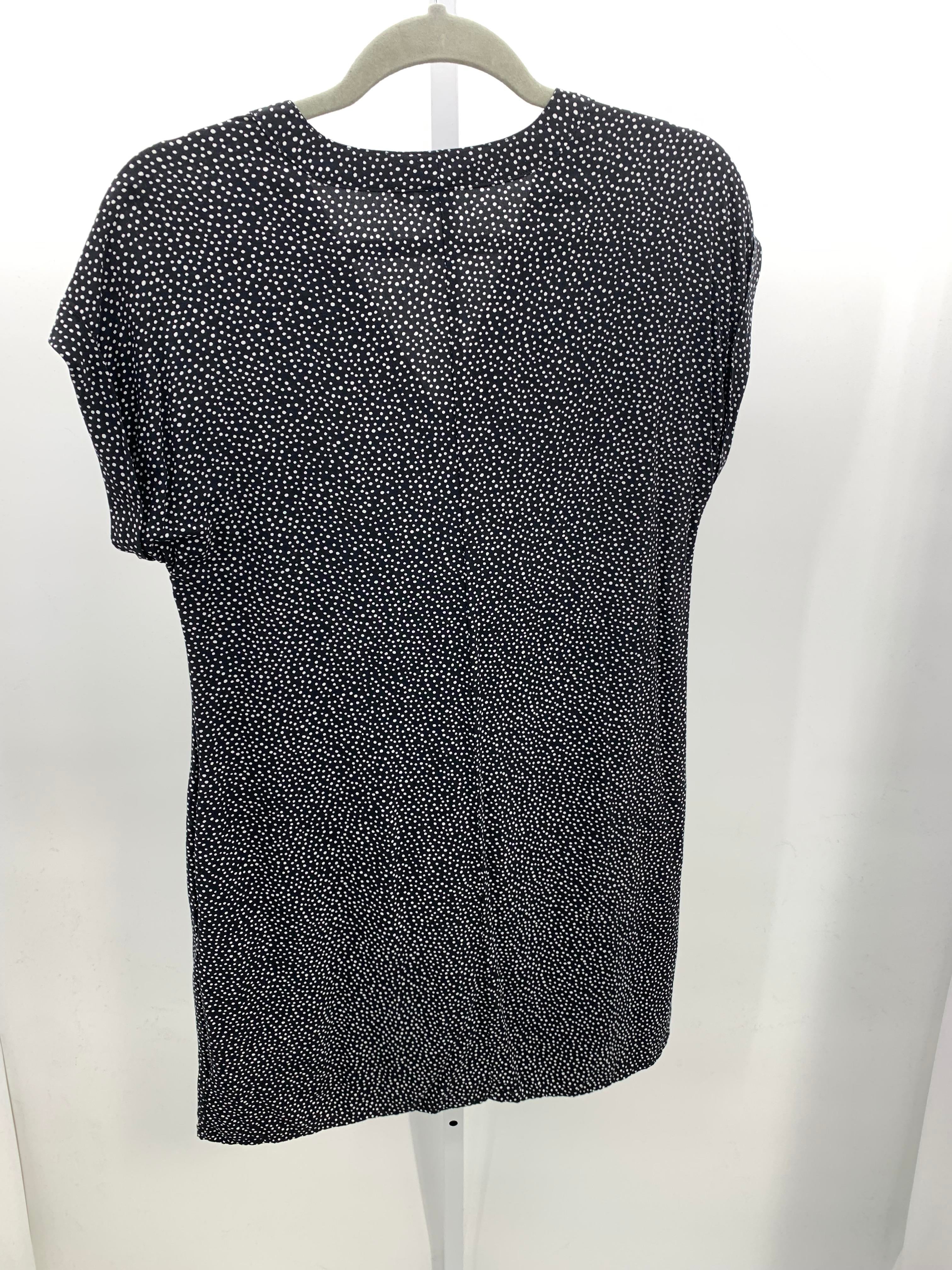 Gap Size Small Misses Short Sleeve Dress