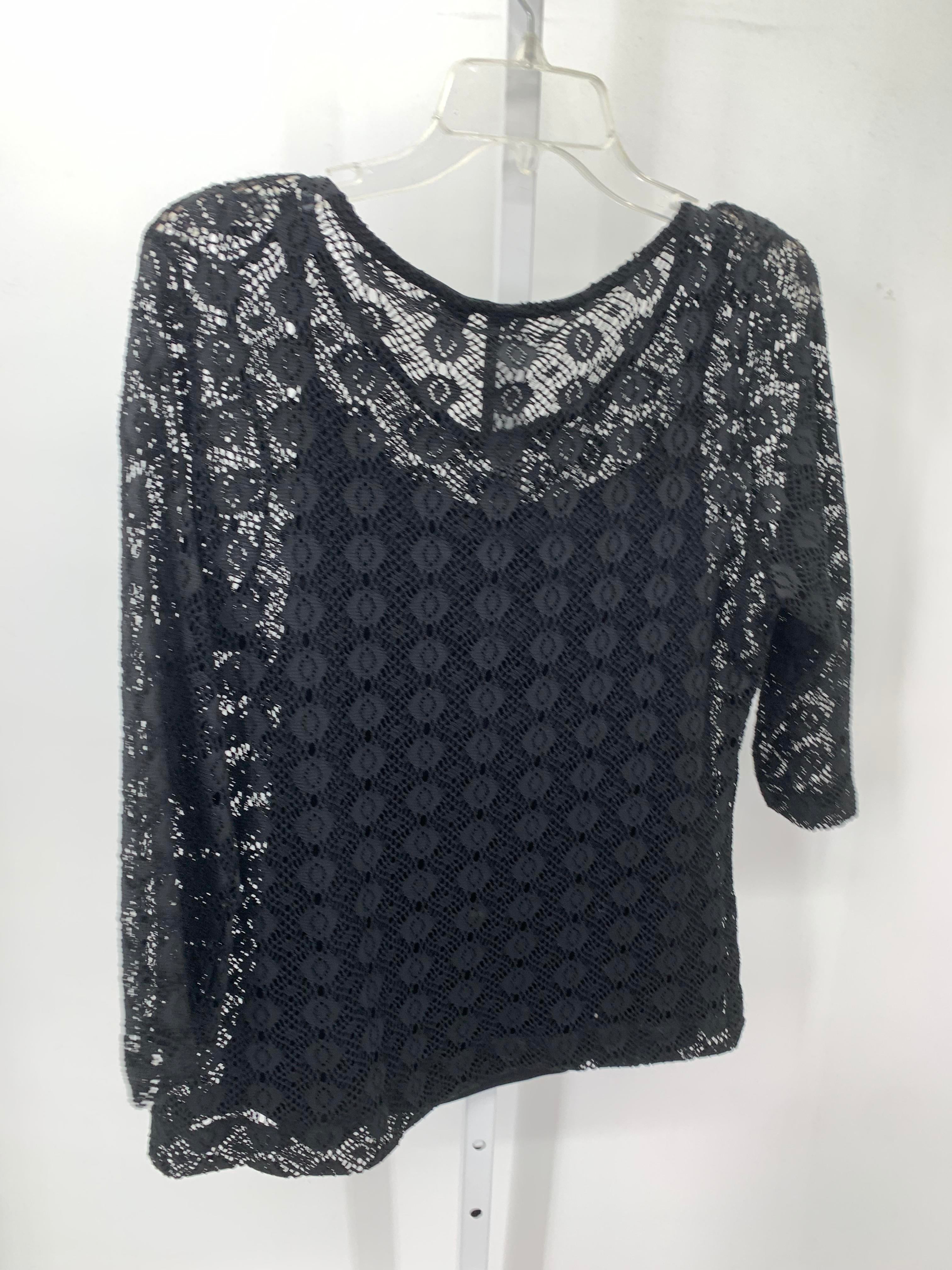 Size Large Misses 3/4 Sleeve Shirt