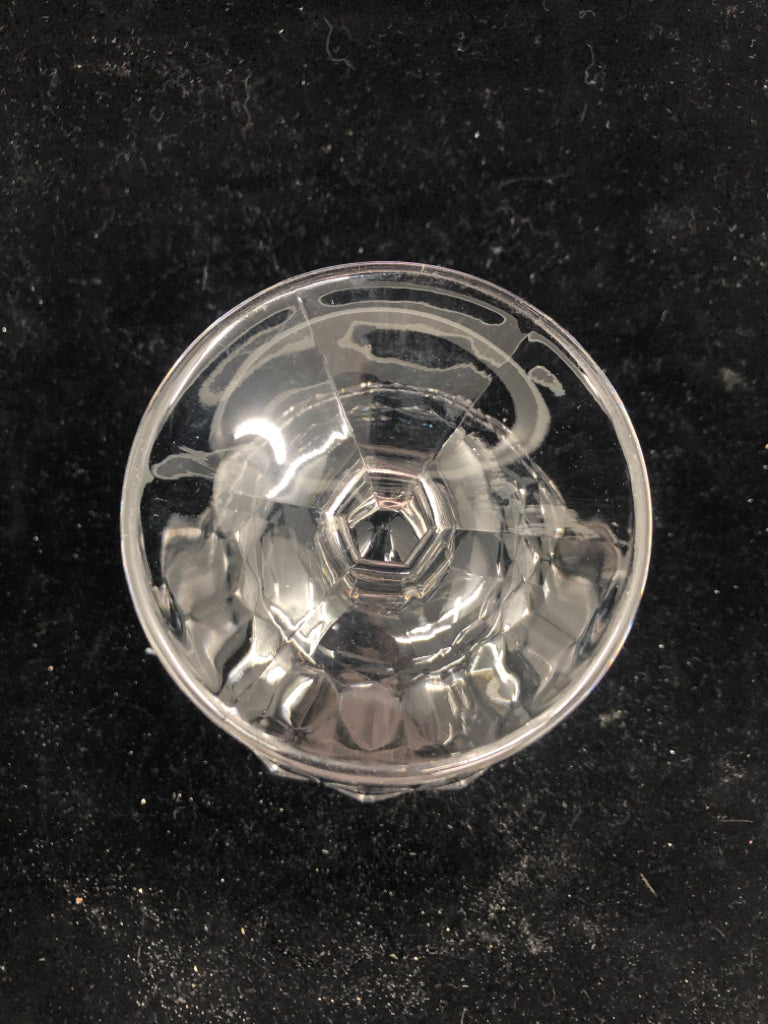 FOOTED DIAMOND PATTERN CANDY DISH W LID.