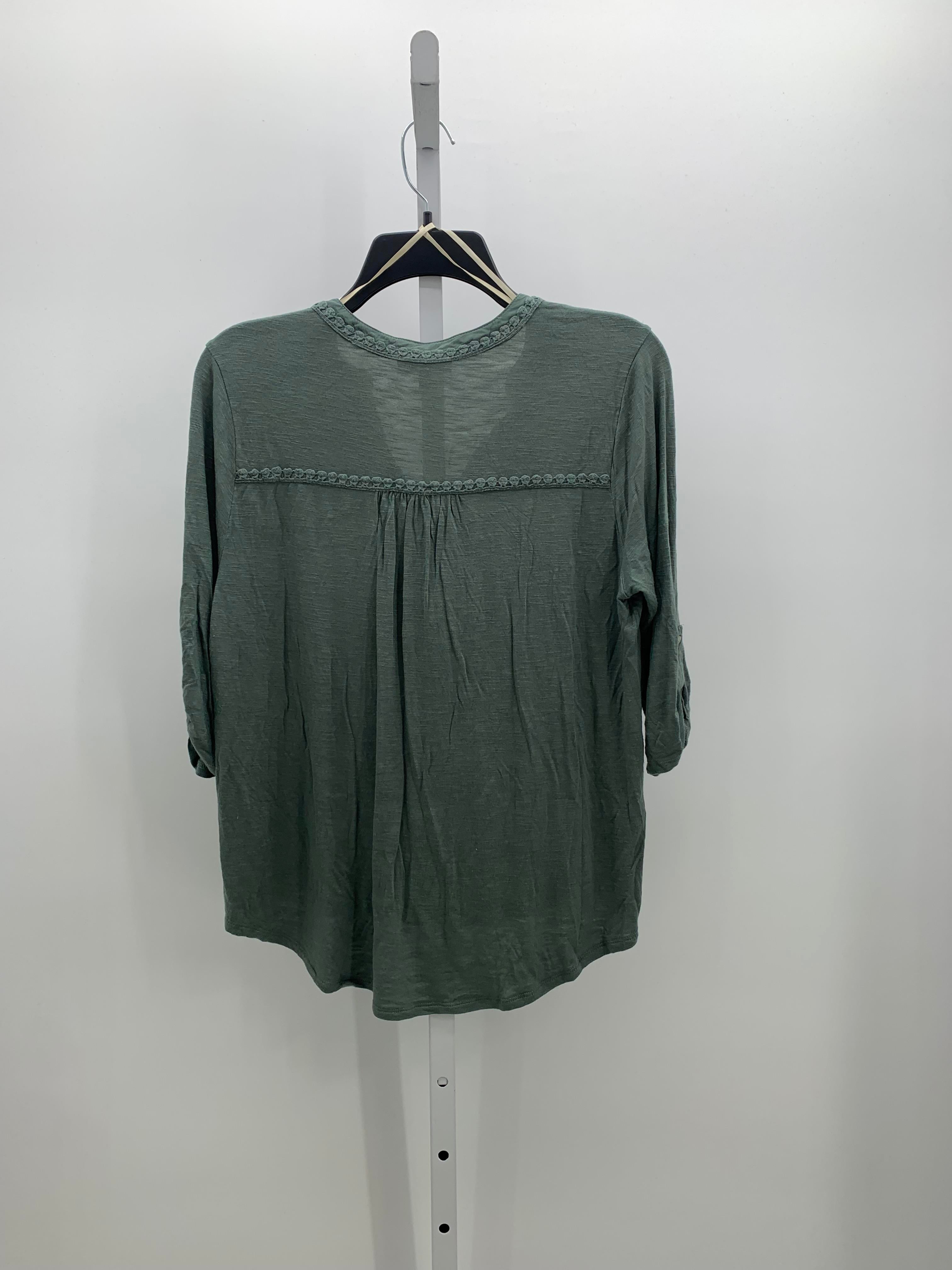 Democracy Size Medium Misses 3/4 Sleeve Shirt