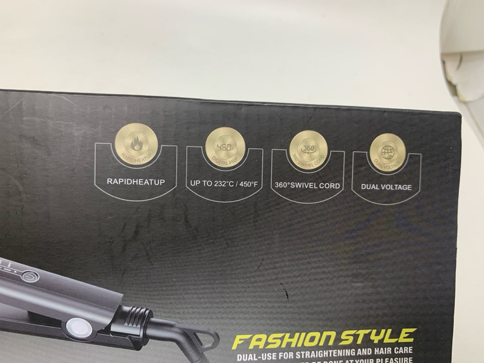 NIB BCWAY HAIR STRAIGHTENER.