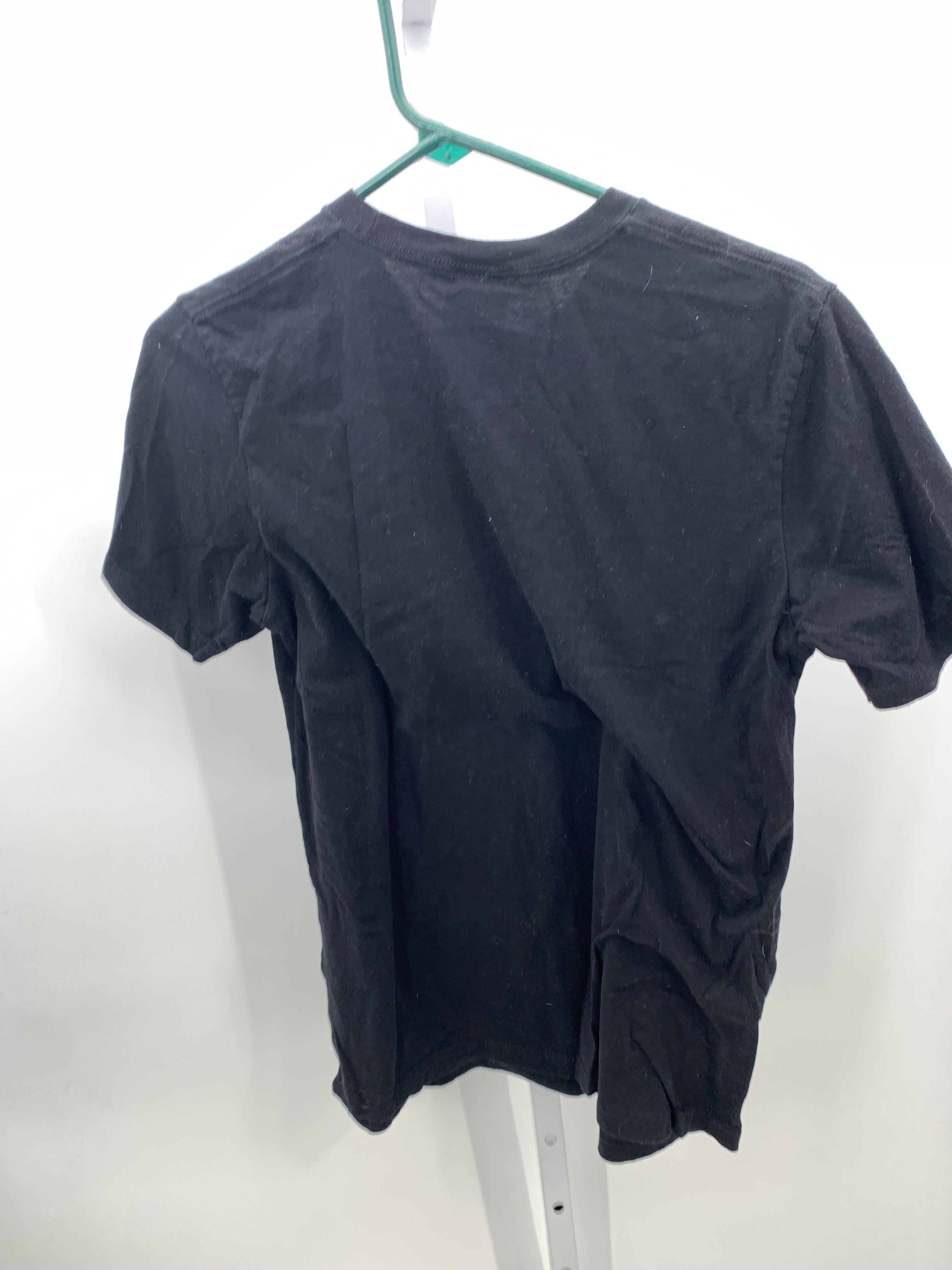 Size Medium Misses Short Sleeve Shirt