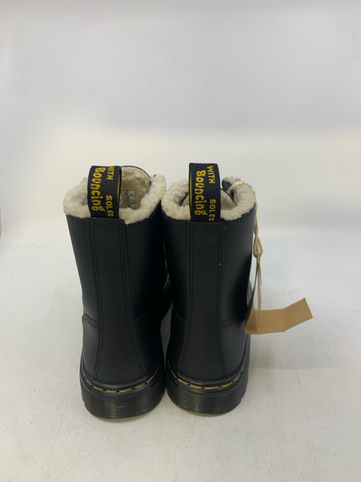 Dr. Martens Size 6 Juniors Boots