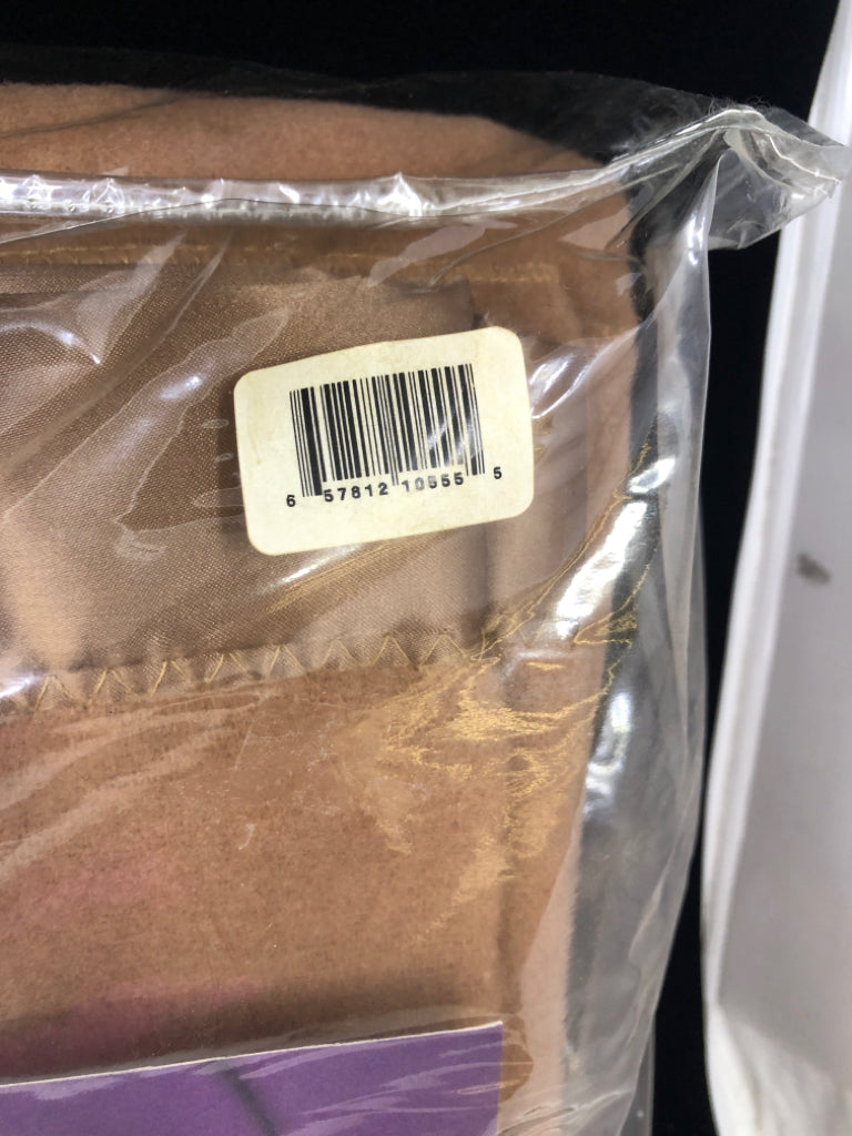 NIP LIGHT BROWN HEATED BLANKET- TWIN