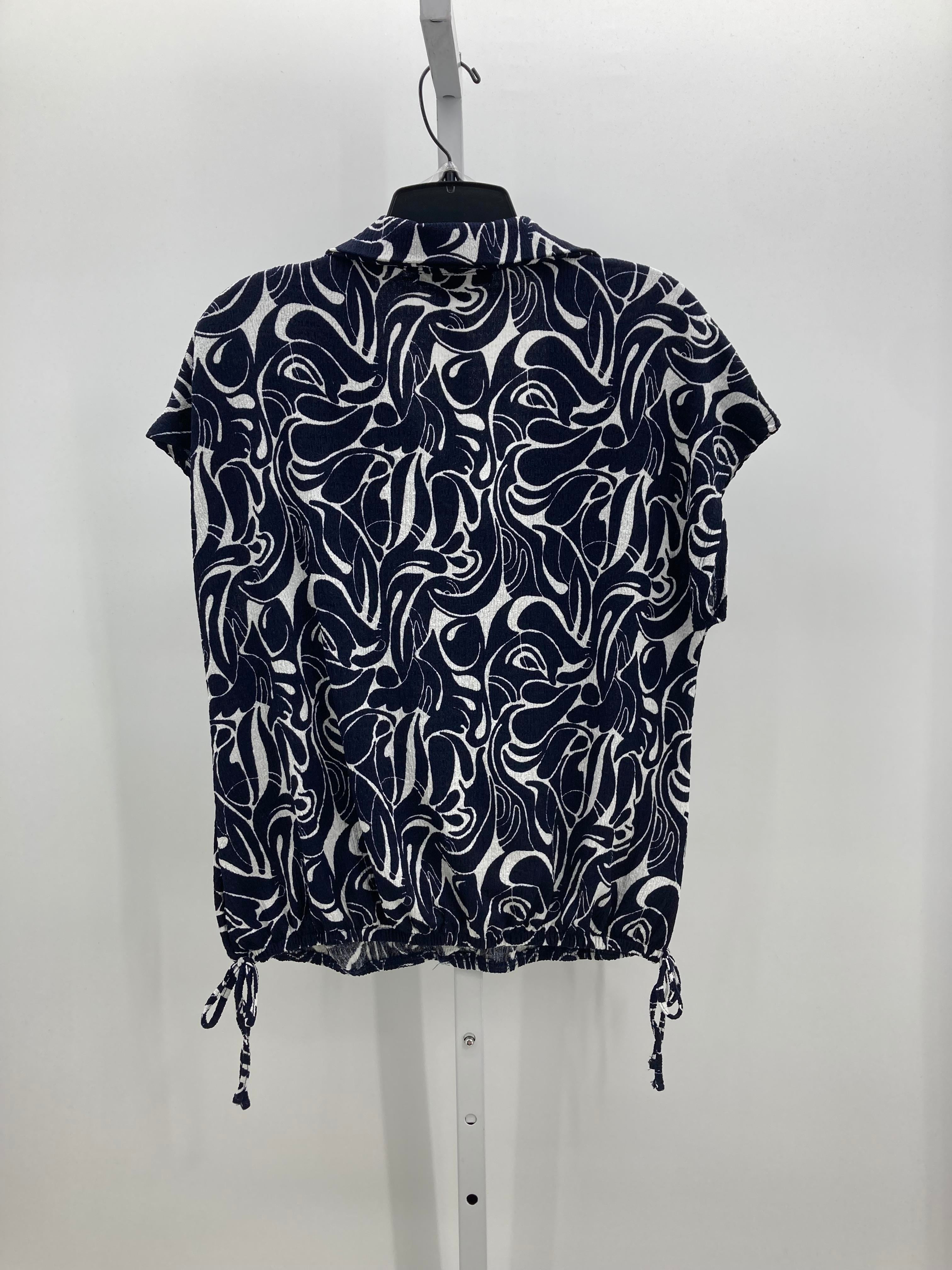 Adrienne Vittadini Size Large Misses Short Sleeve Shirt