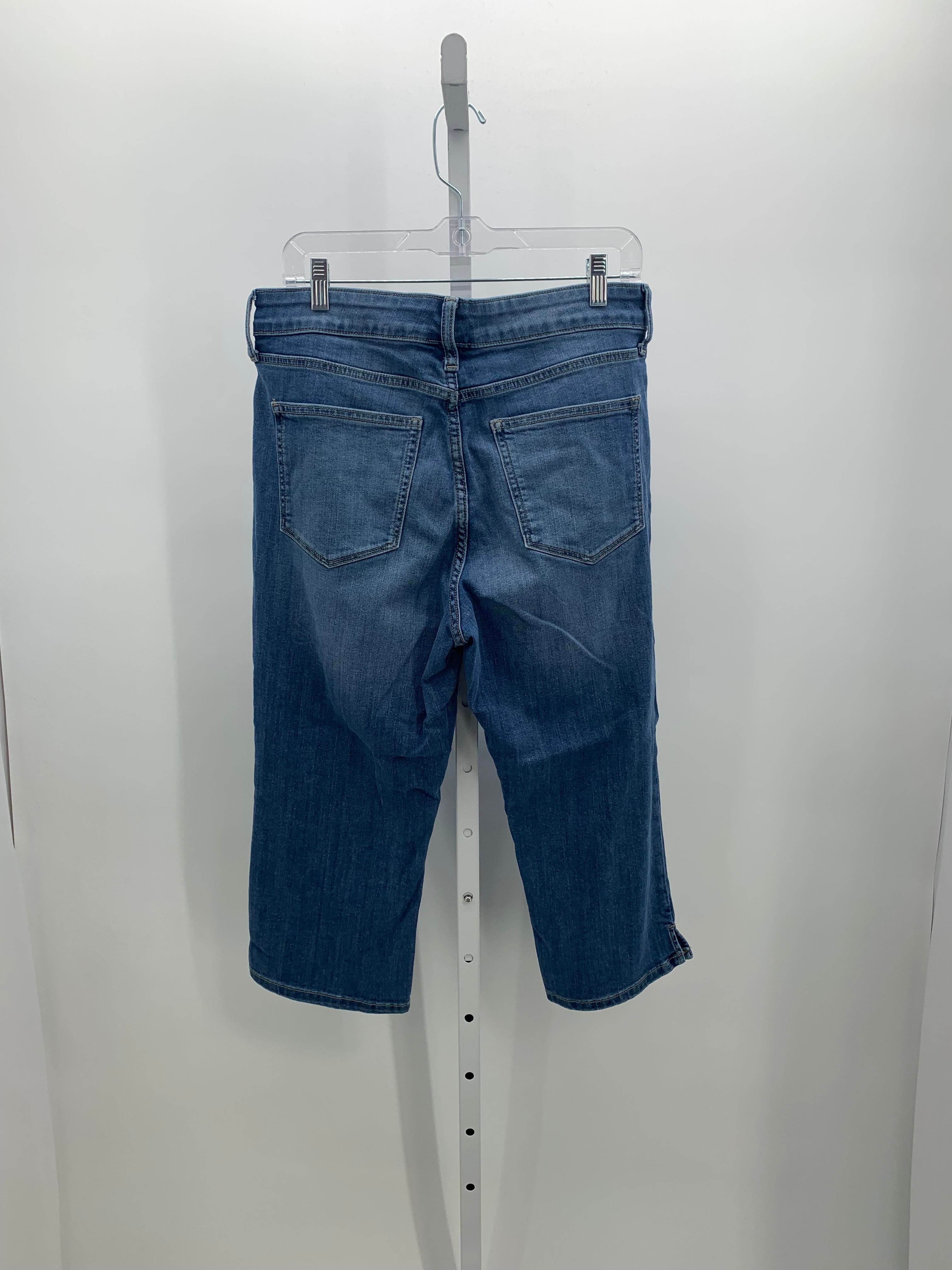 St. Johns Bay Size 12 Misses Capri Pants
