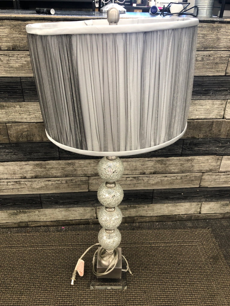 SILVER BASE LAMP W/CRYSTAL BALLS.