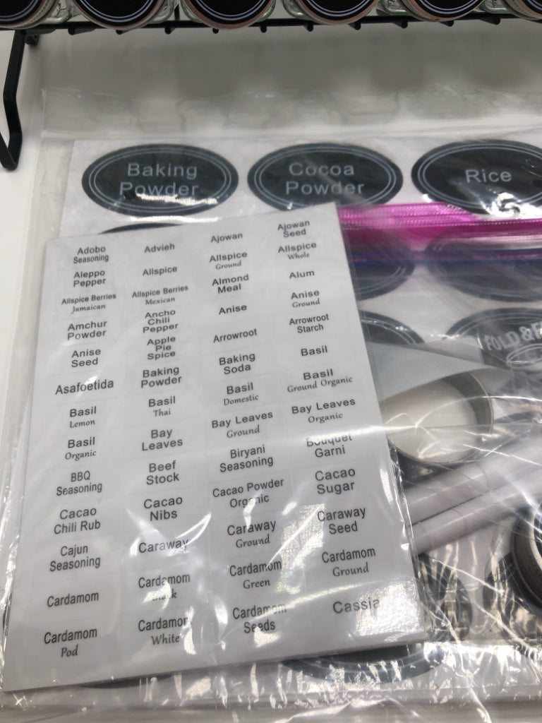 36PC SPICE RACK W/EXTRA LABELS.