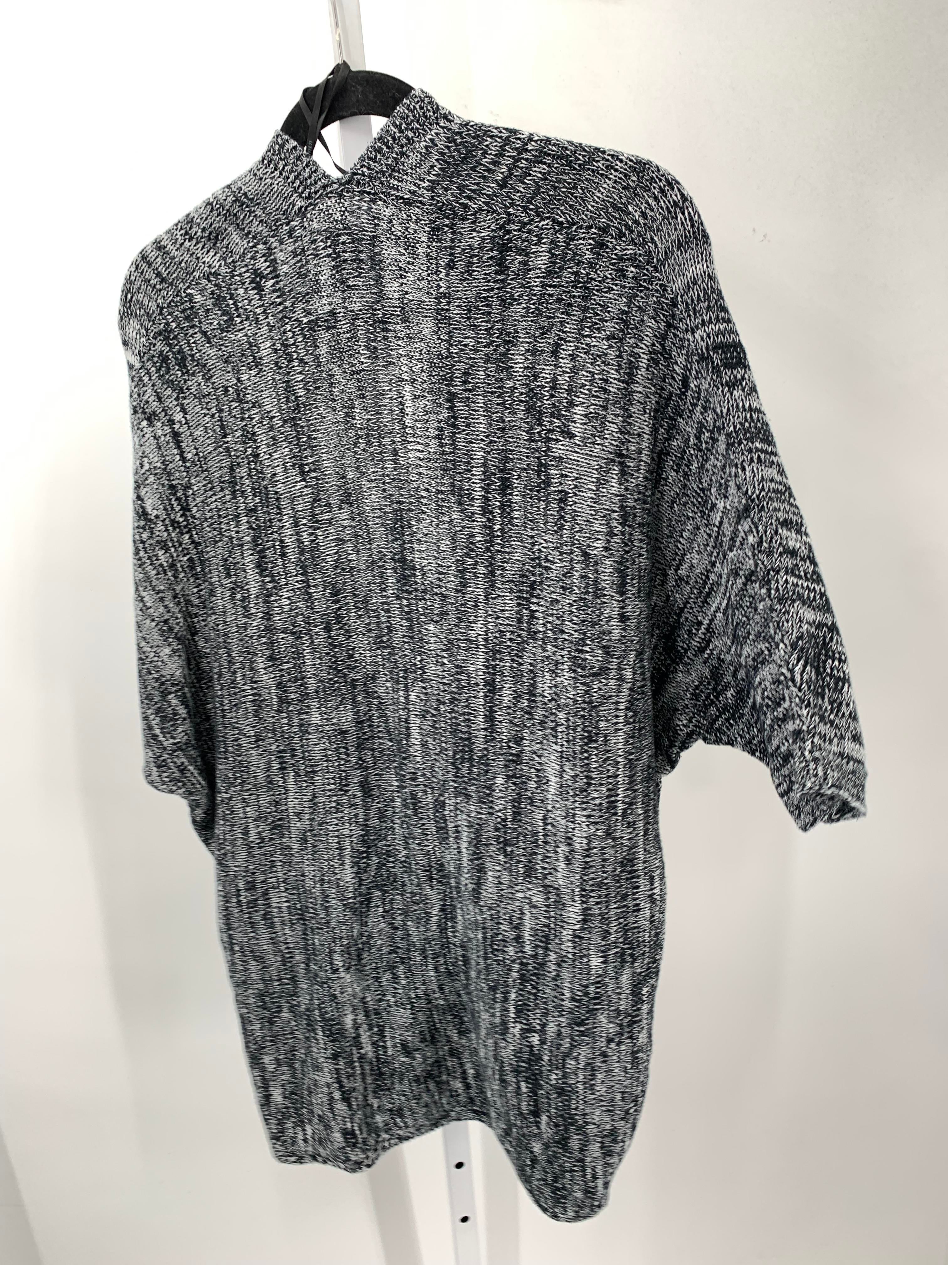 Forever 21 Size Medium Juniors Cardigan