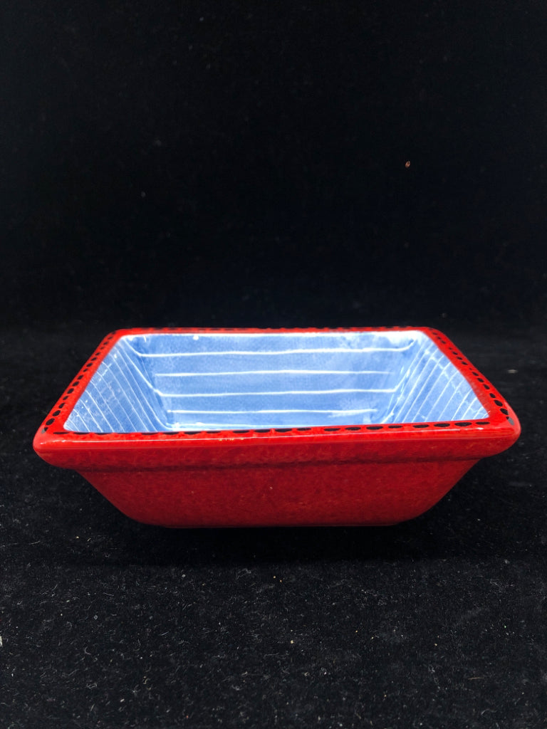 SMALL SQUARE SNOWMAN "JOY" DISH.