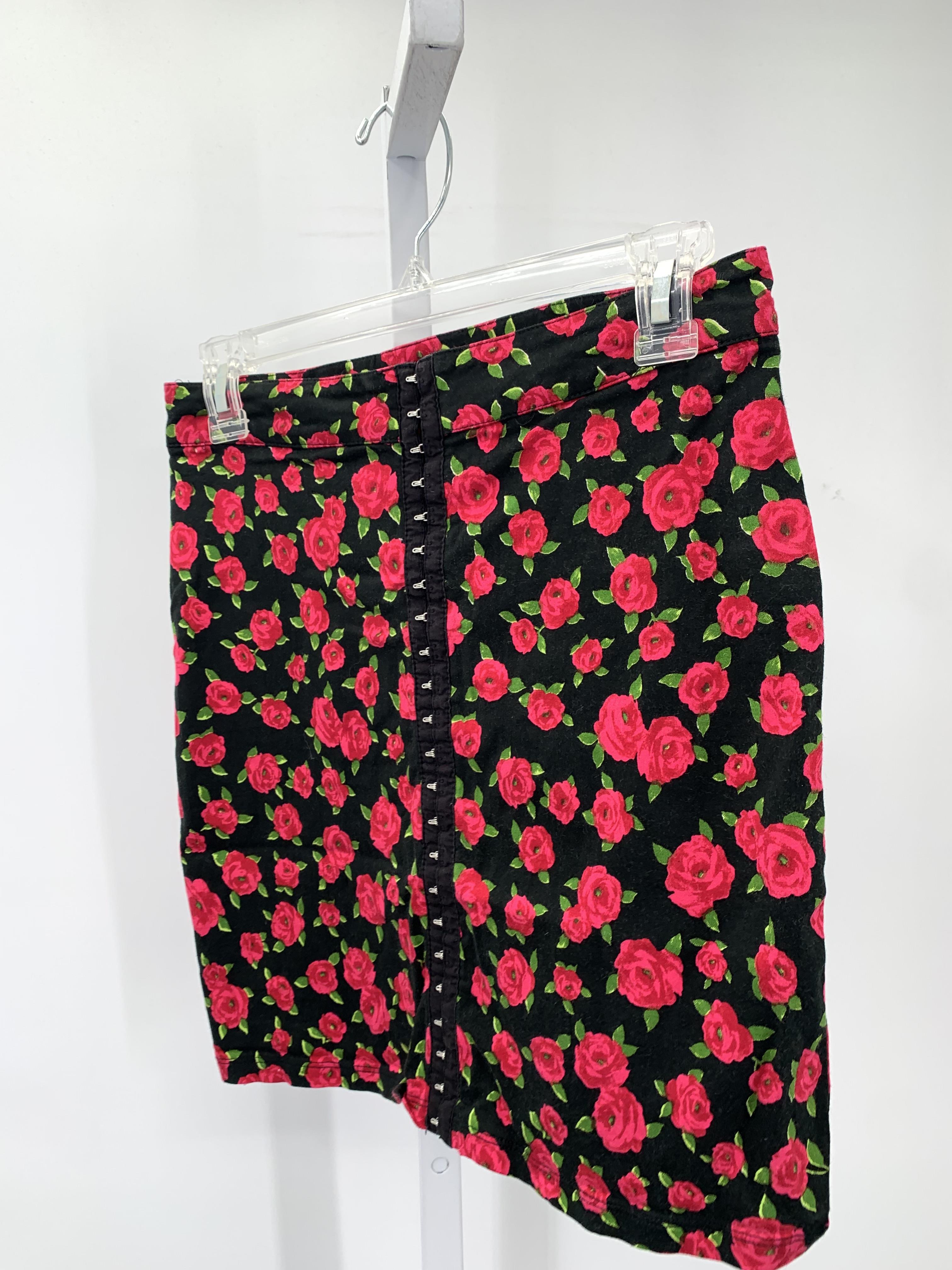 Motel Size Medium Juniors Skirt