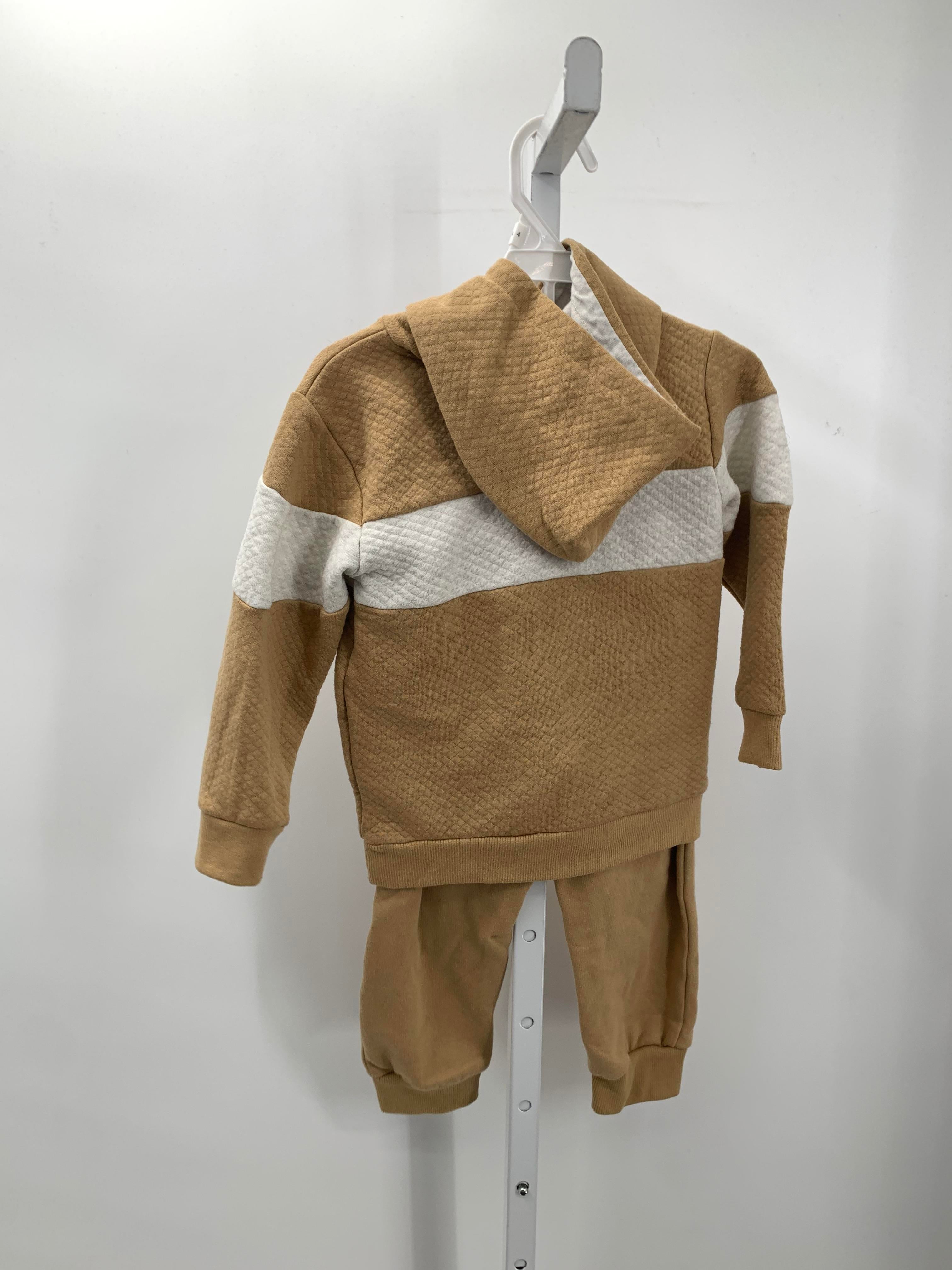 QUILTED HOODIE AND PANTS