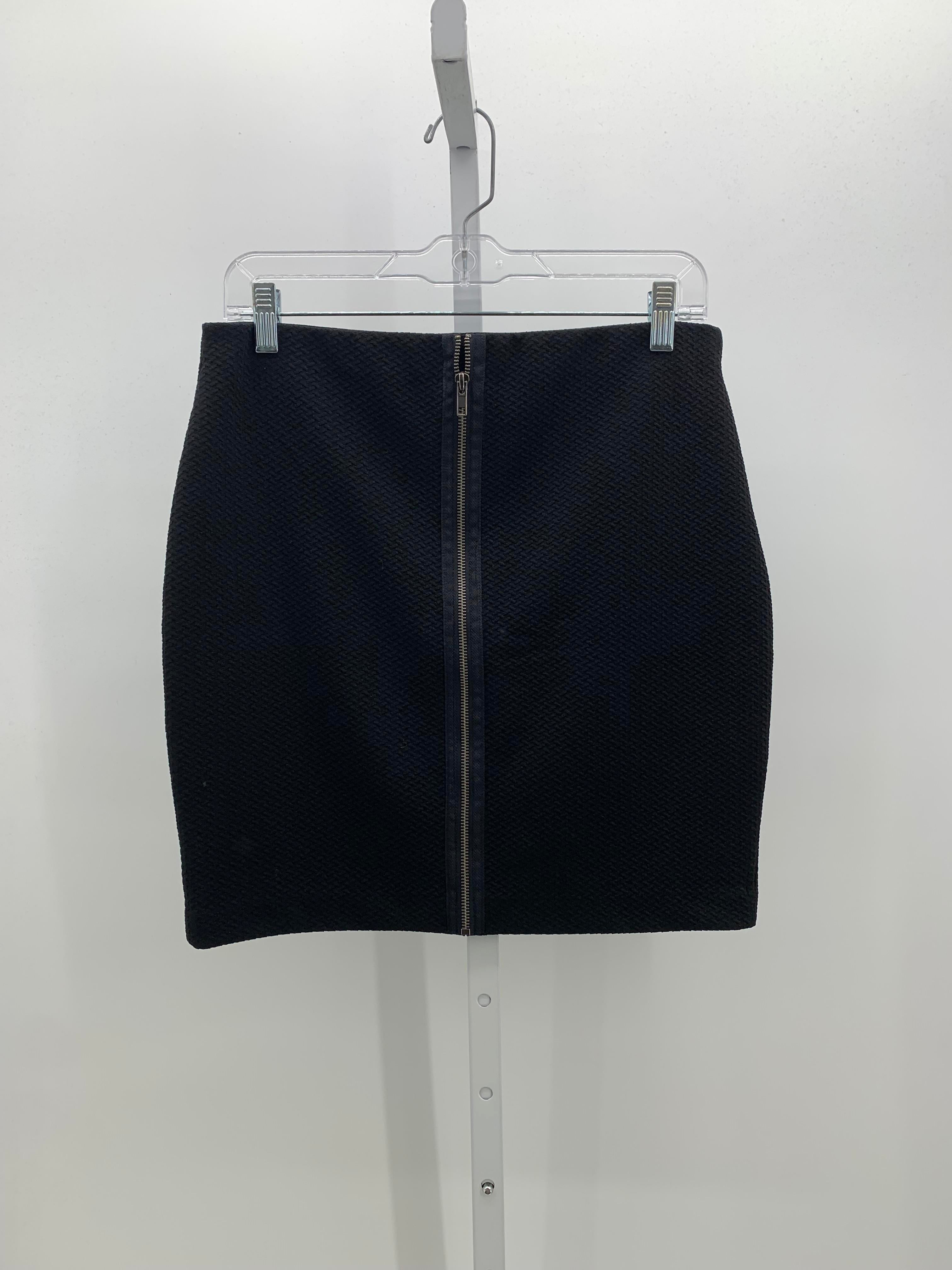 Daisy Fuentes Size Medium Misses Skirt
