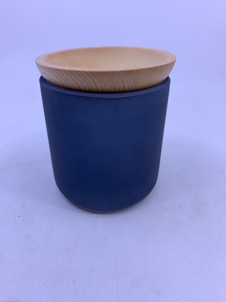 BLACK FROSTED HEAVY GLASS JAR W/ WOOD TOP HAVEN.