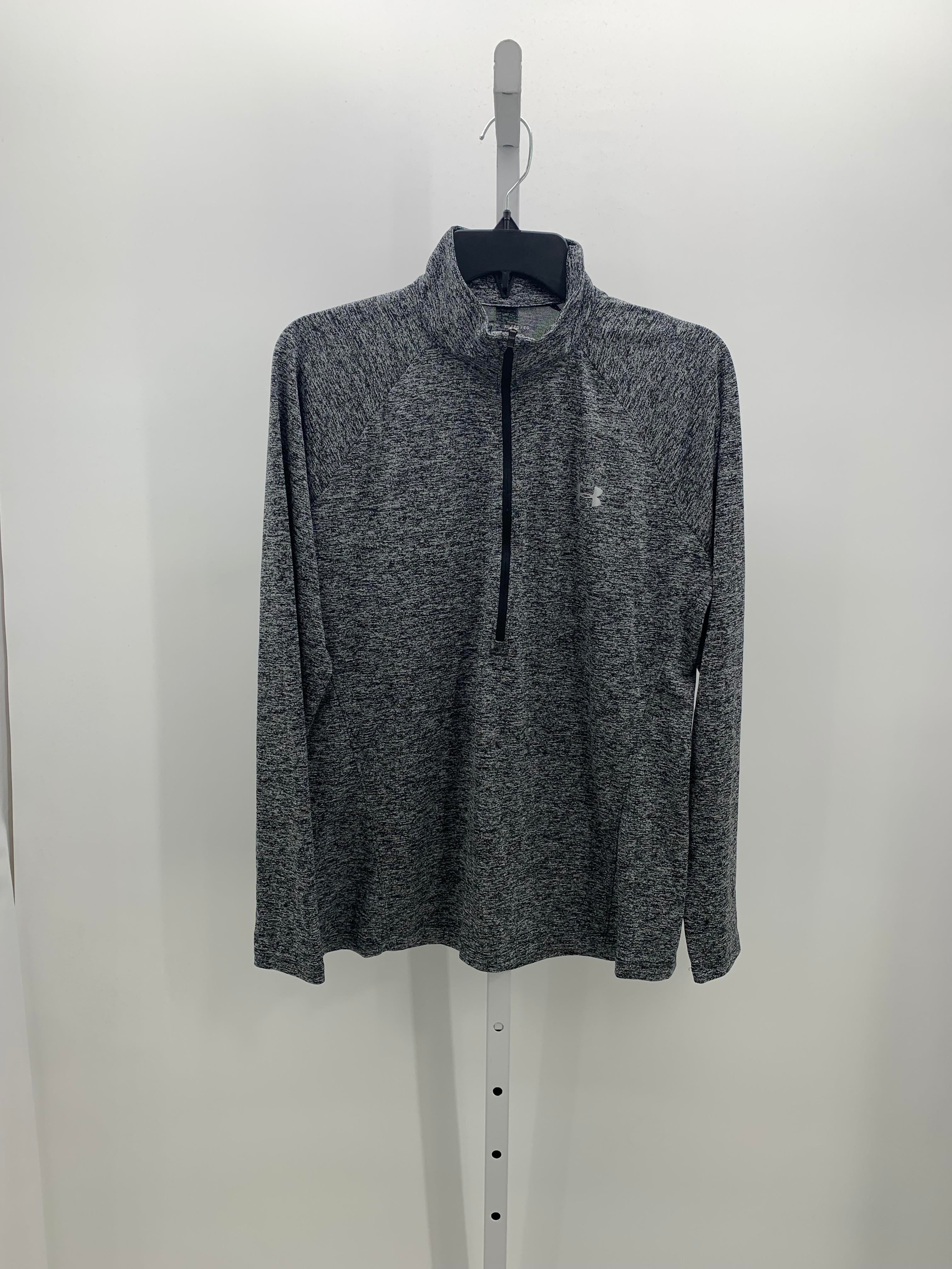 Under Armour Size Extra Large Misses Long Sleeve Shirt