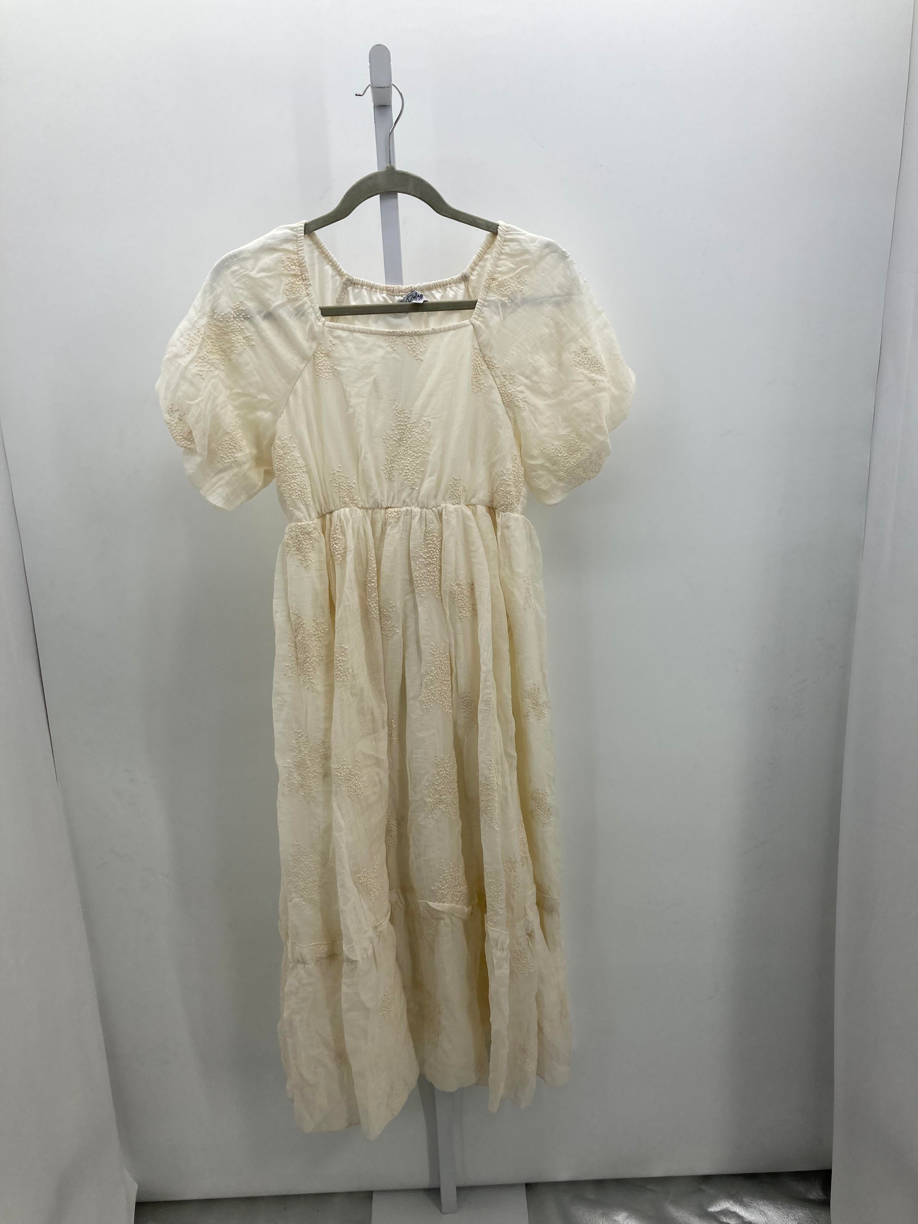 Size Small Misses Short Sleeve Dress