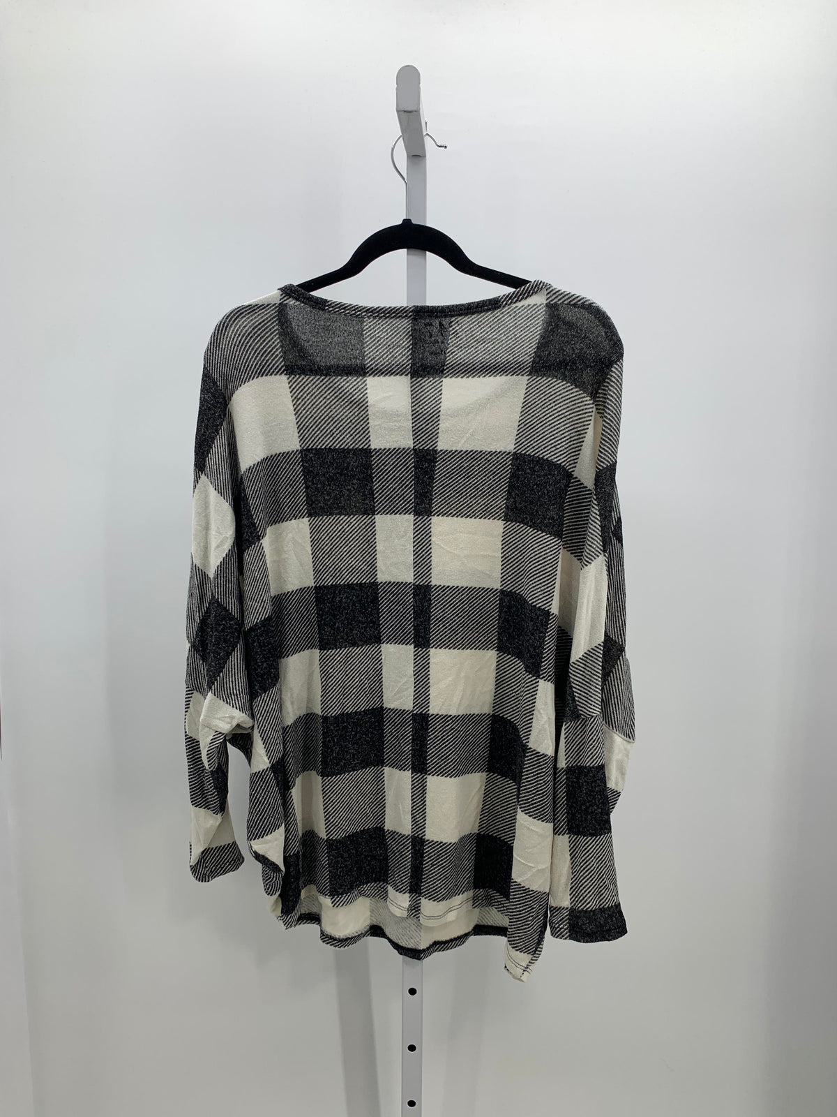 Maurices Size Large Misses Long Sleeve Shirt