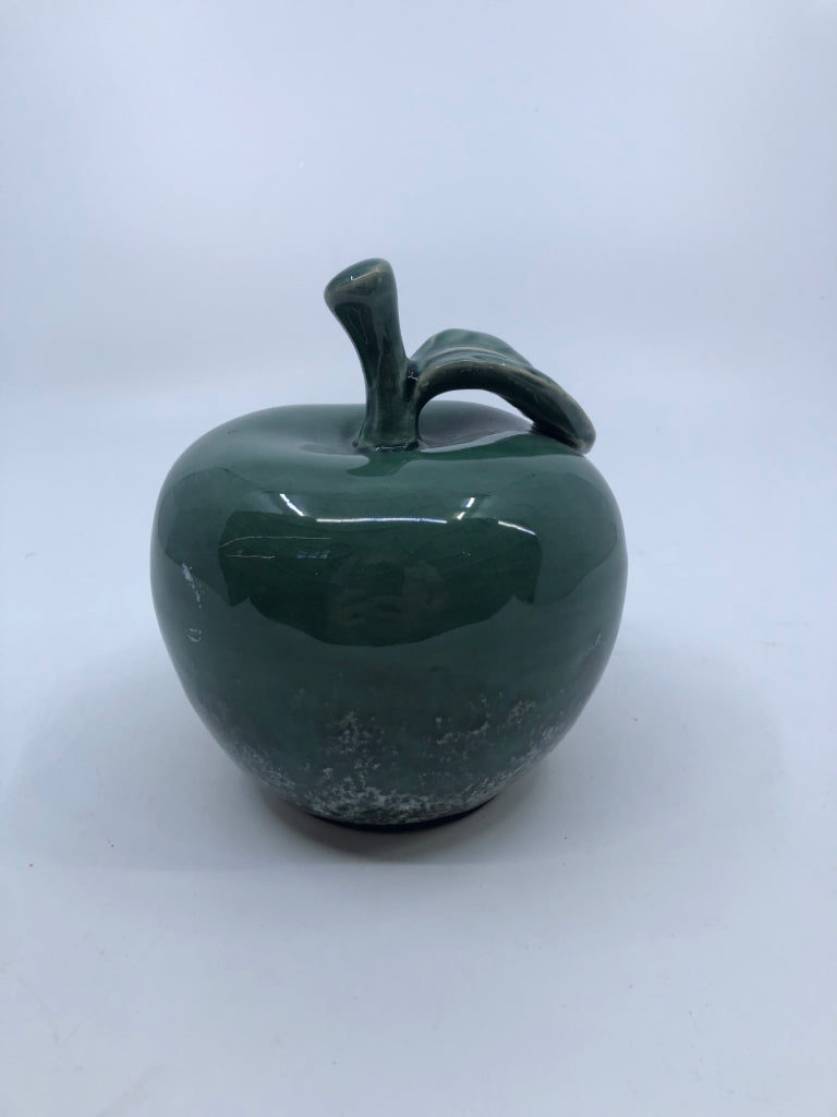 GREEN APPLE.