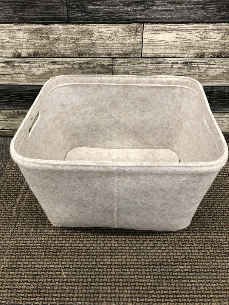 GRAY FABRIC STORAGE BIN.