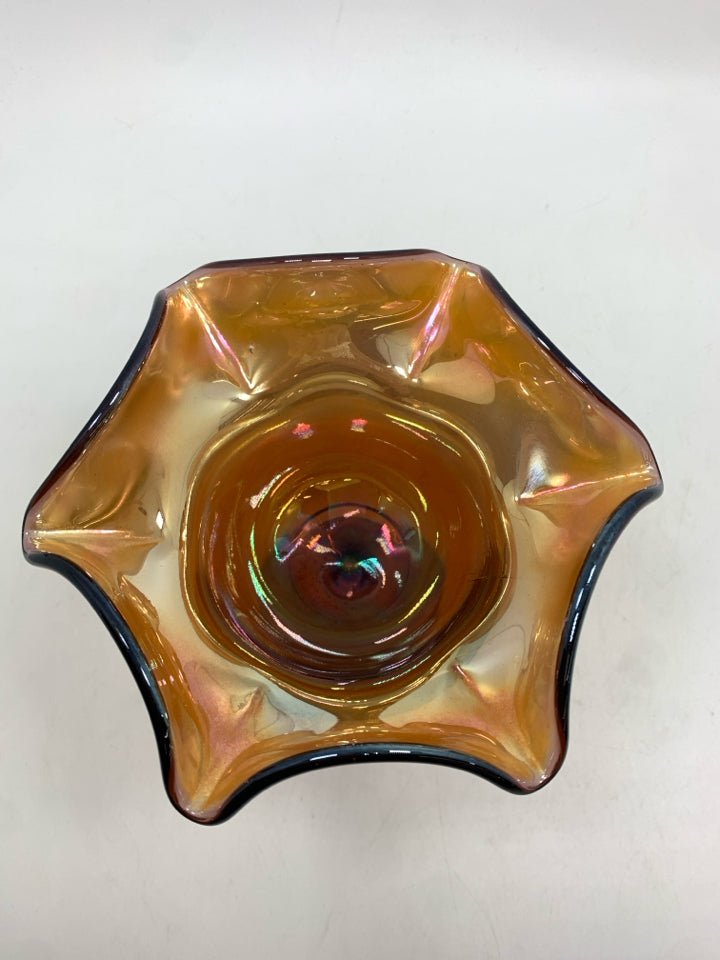 PURPLE IRIDESCENT RUFFLED CANDY DISH.