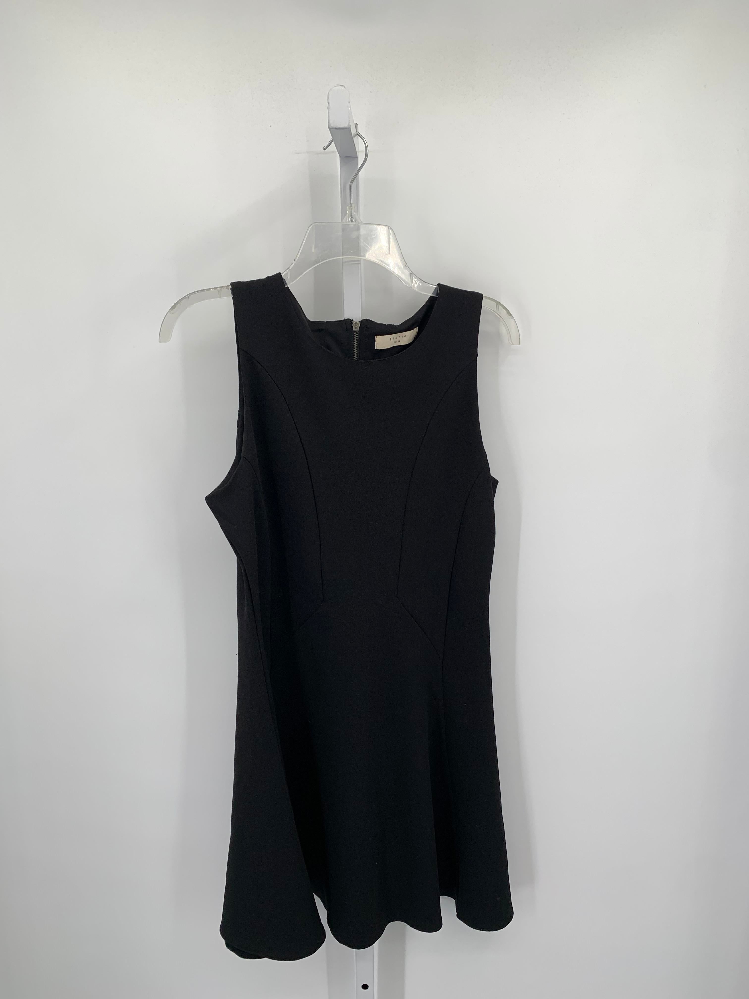 elodie Size Medium Juniors Sleeveless Dress