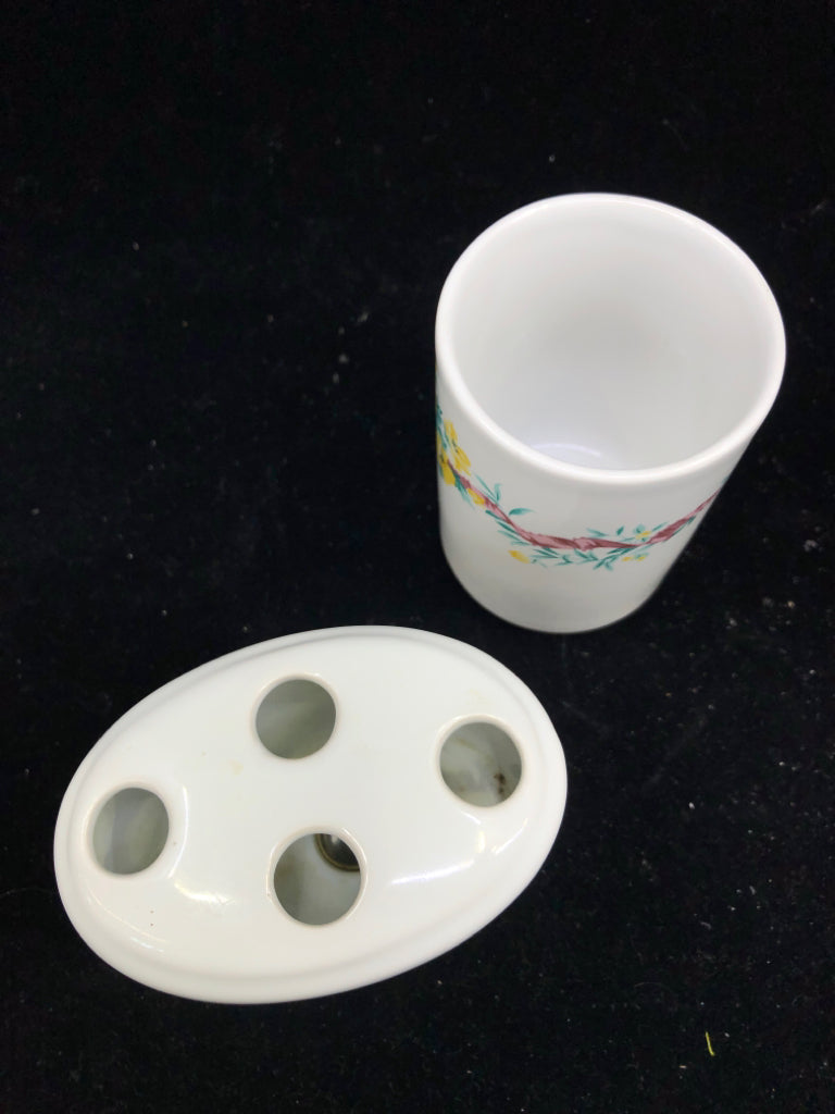 2 PC VTG YELLOW FLORAL TOOTHBRUSH HOLDER AND CUP.