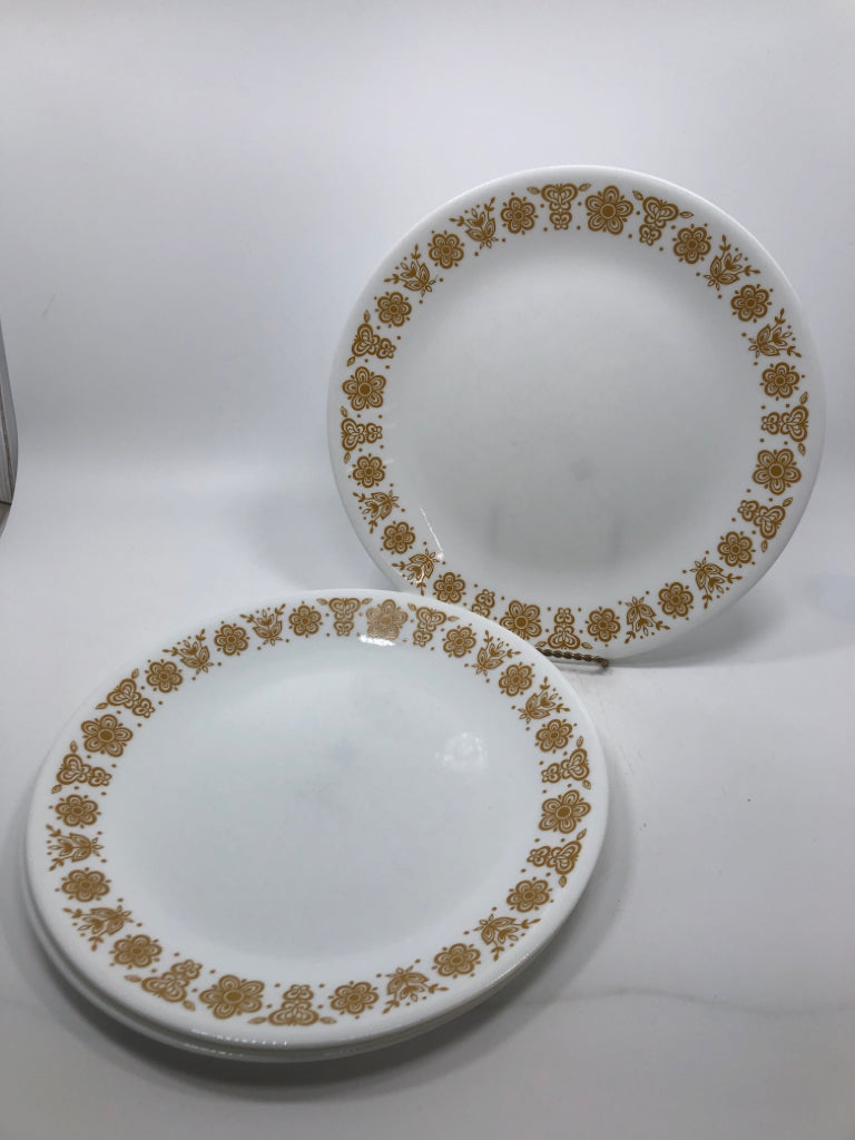 4 BUTTERFLY GOLD PATTERN DINNER PLATES.