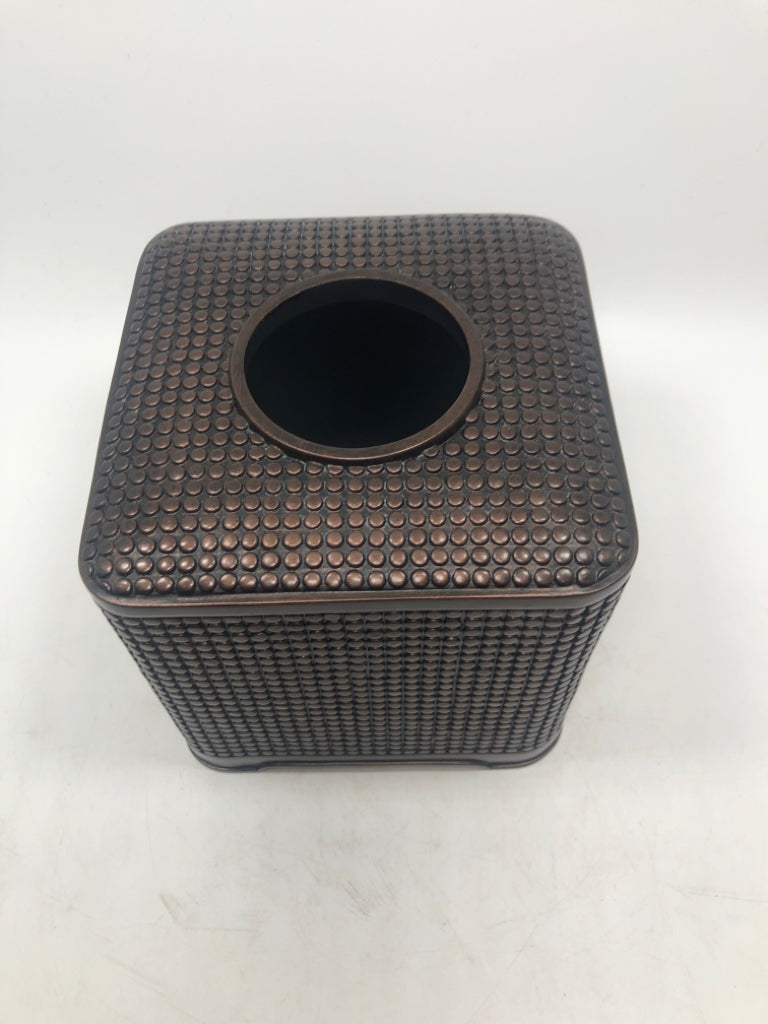 BROWN TEXTURED TISSUE BOX.