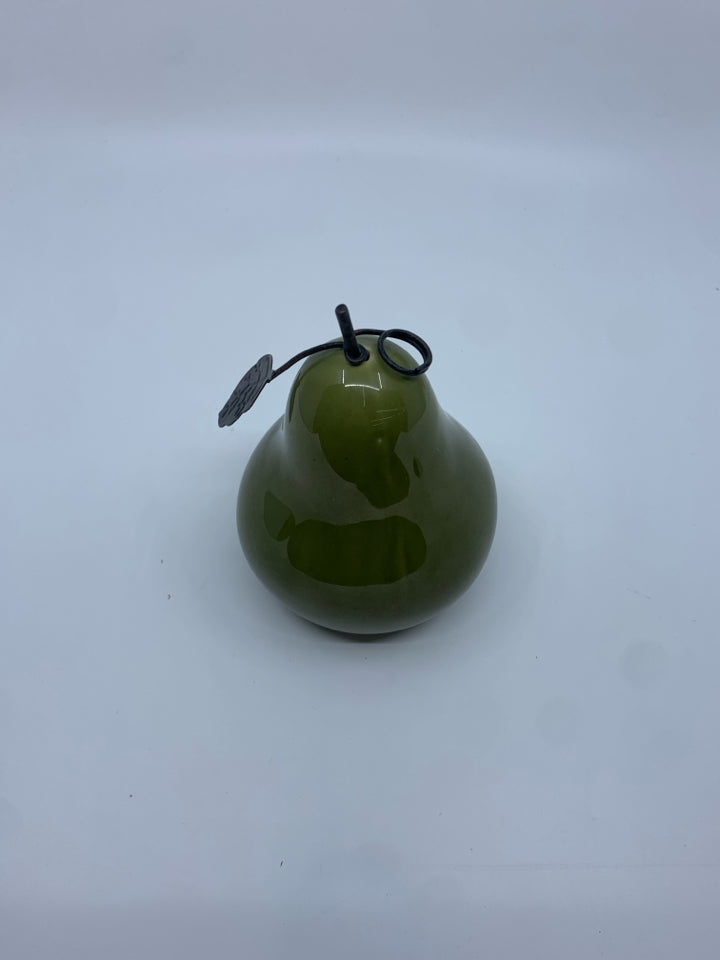 LIGHT GREEN PEAR W METAL LEAF.