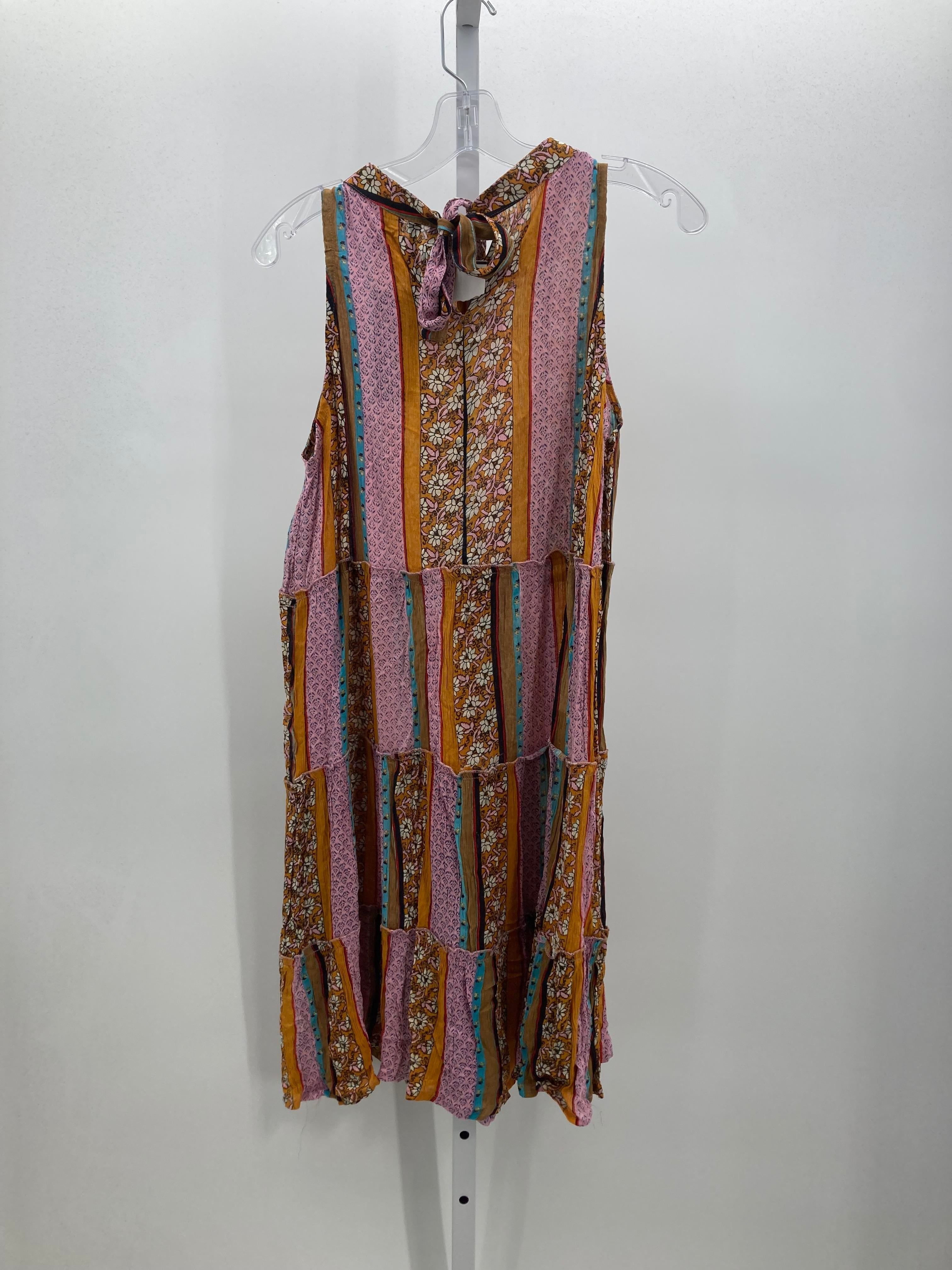 Size Medium Juniors Sleeveless Dress
