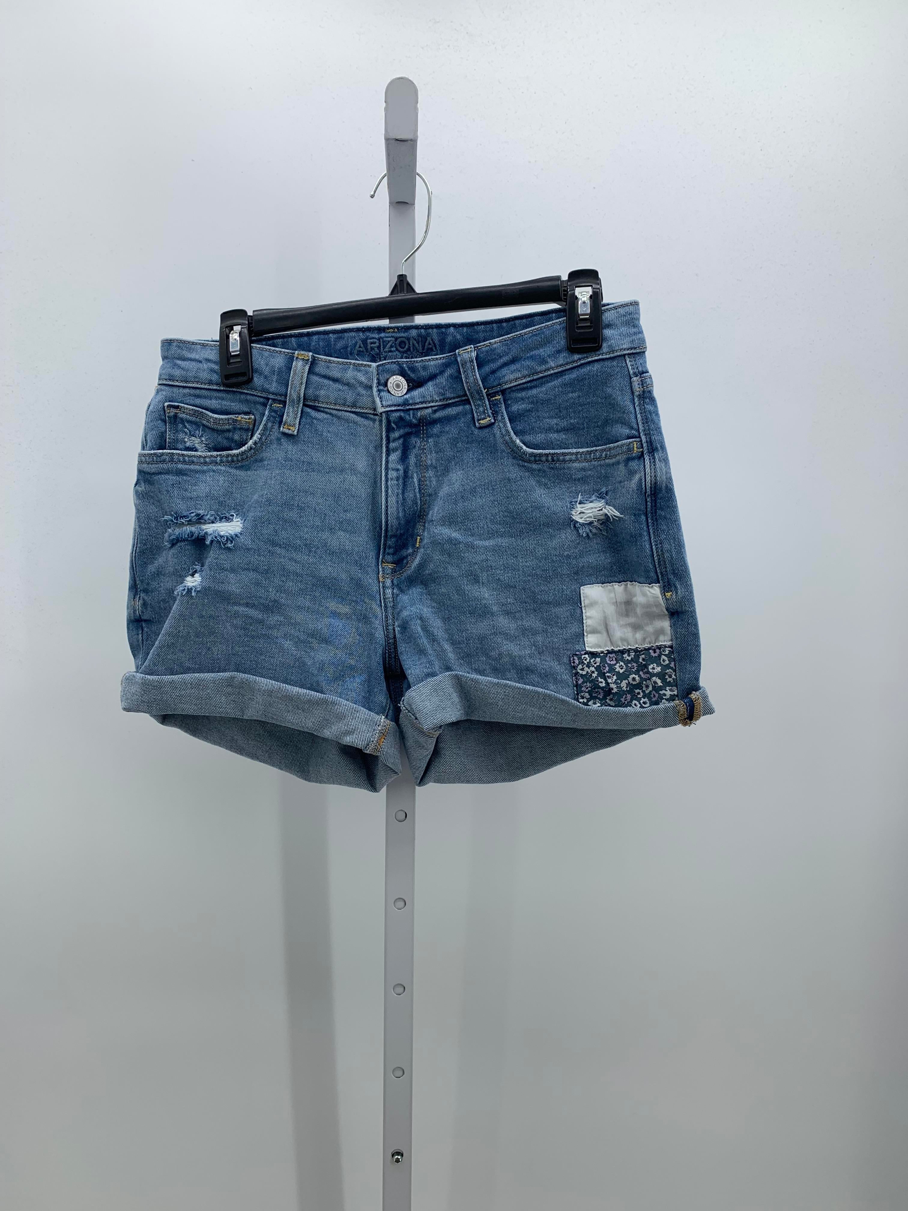 Arizona Size 9 Juniors Shorts