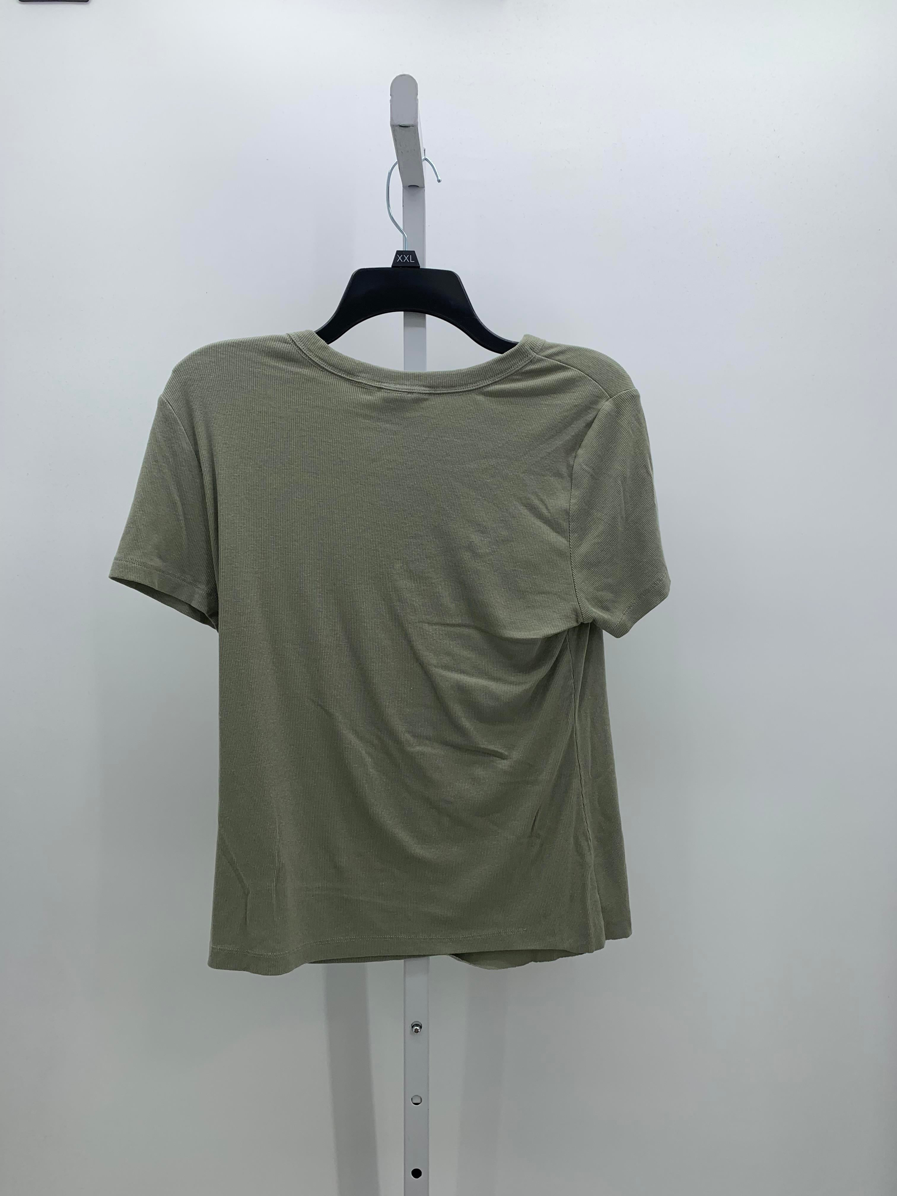 H&M Size Extra Large Misses Short Sleeve Shirt