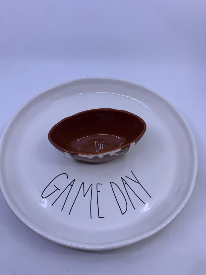 CIRCLE SERVER GAME DAY CHIP/DIP.