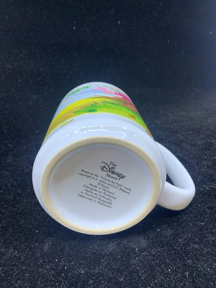 WHITE WINNIE THE POOH MUG.