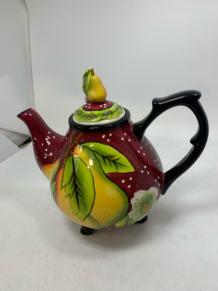 FOOTED PEAR DETAILED TEAPOT W/ BLACK HANDLE.