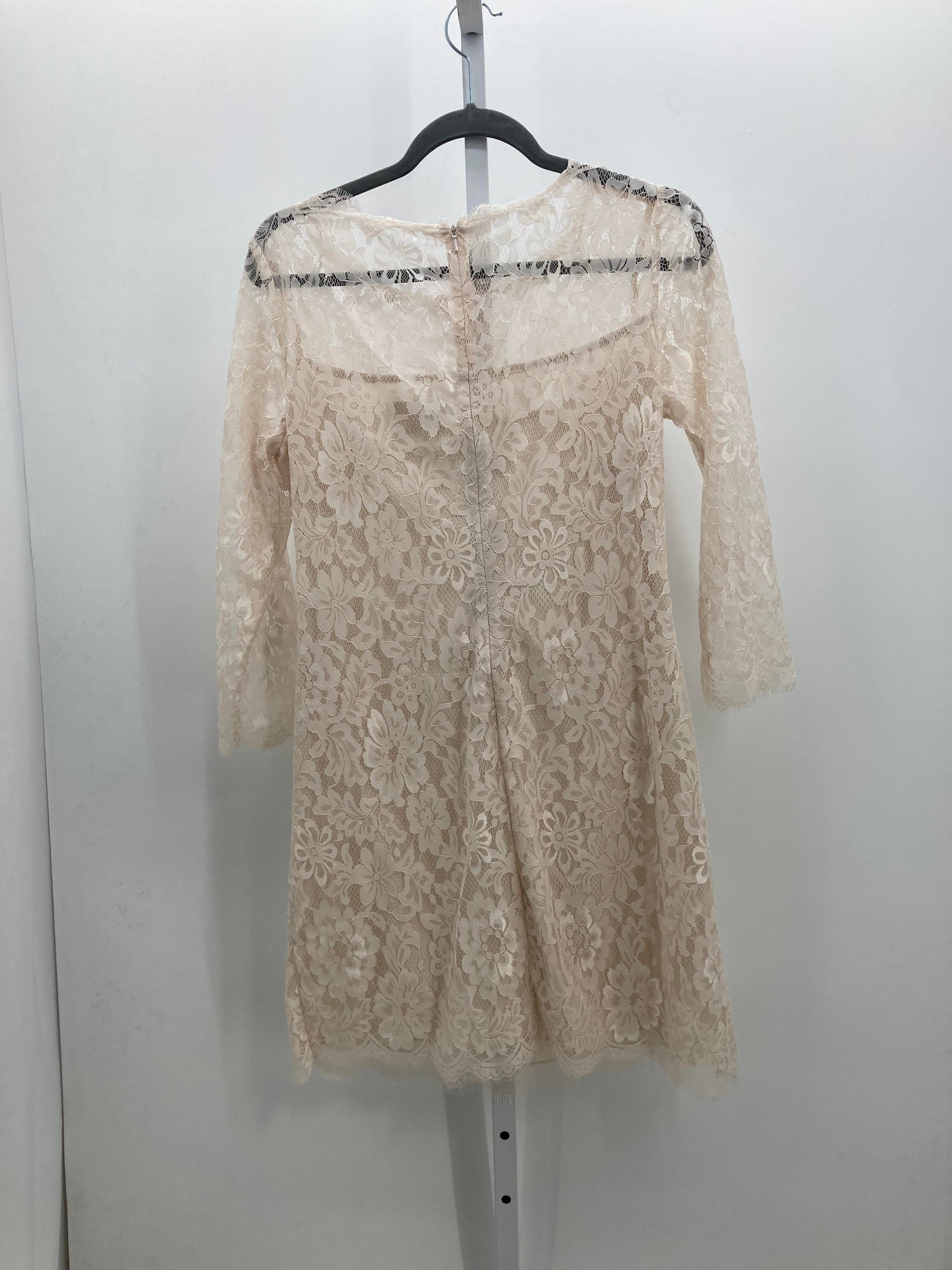 Size 0 Misses Long Sleeve Dress