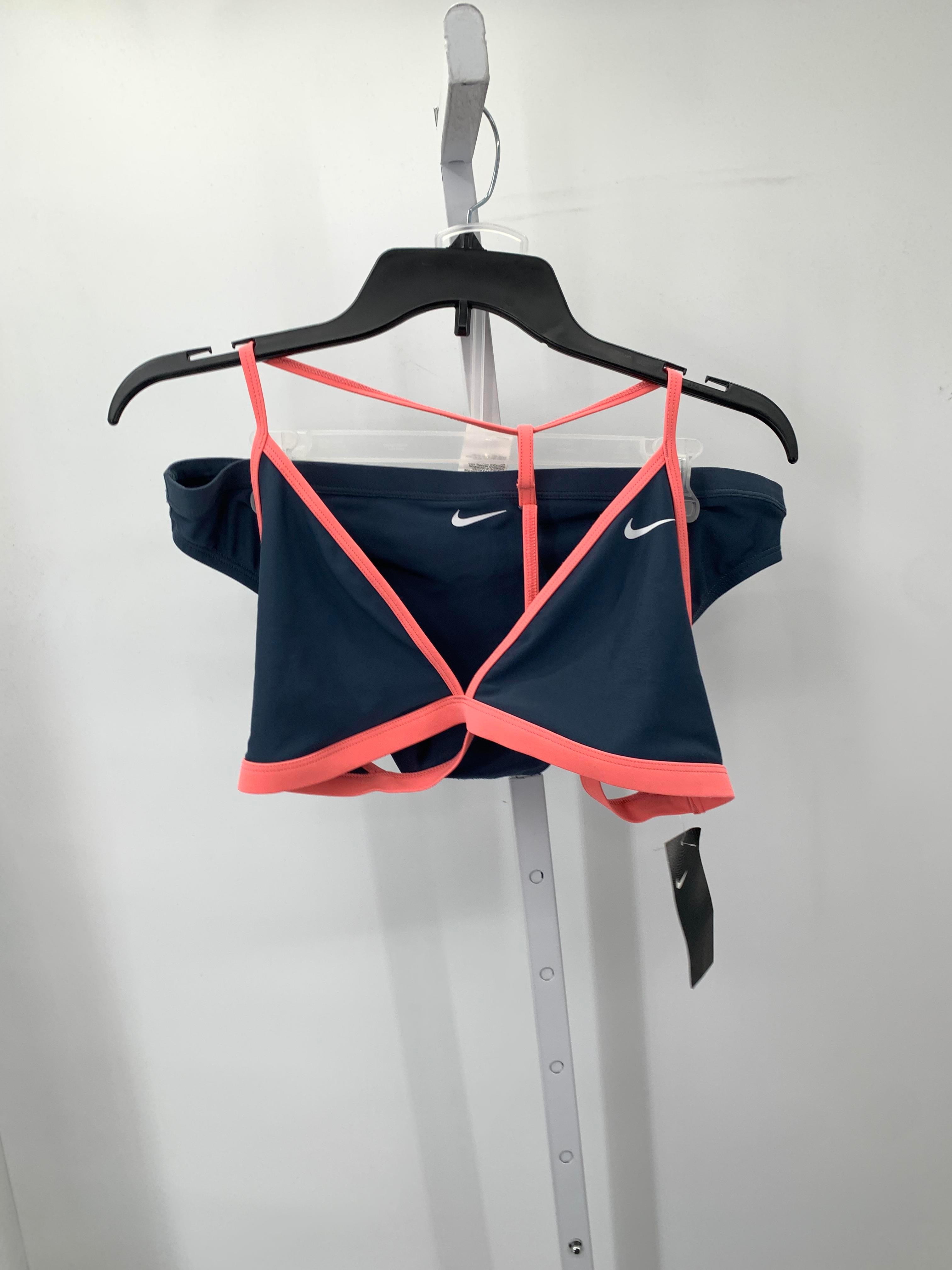 Nike Size Extra Large Misses Swimwear