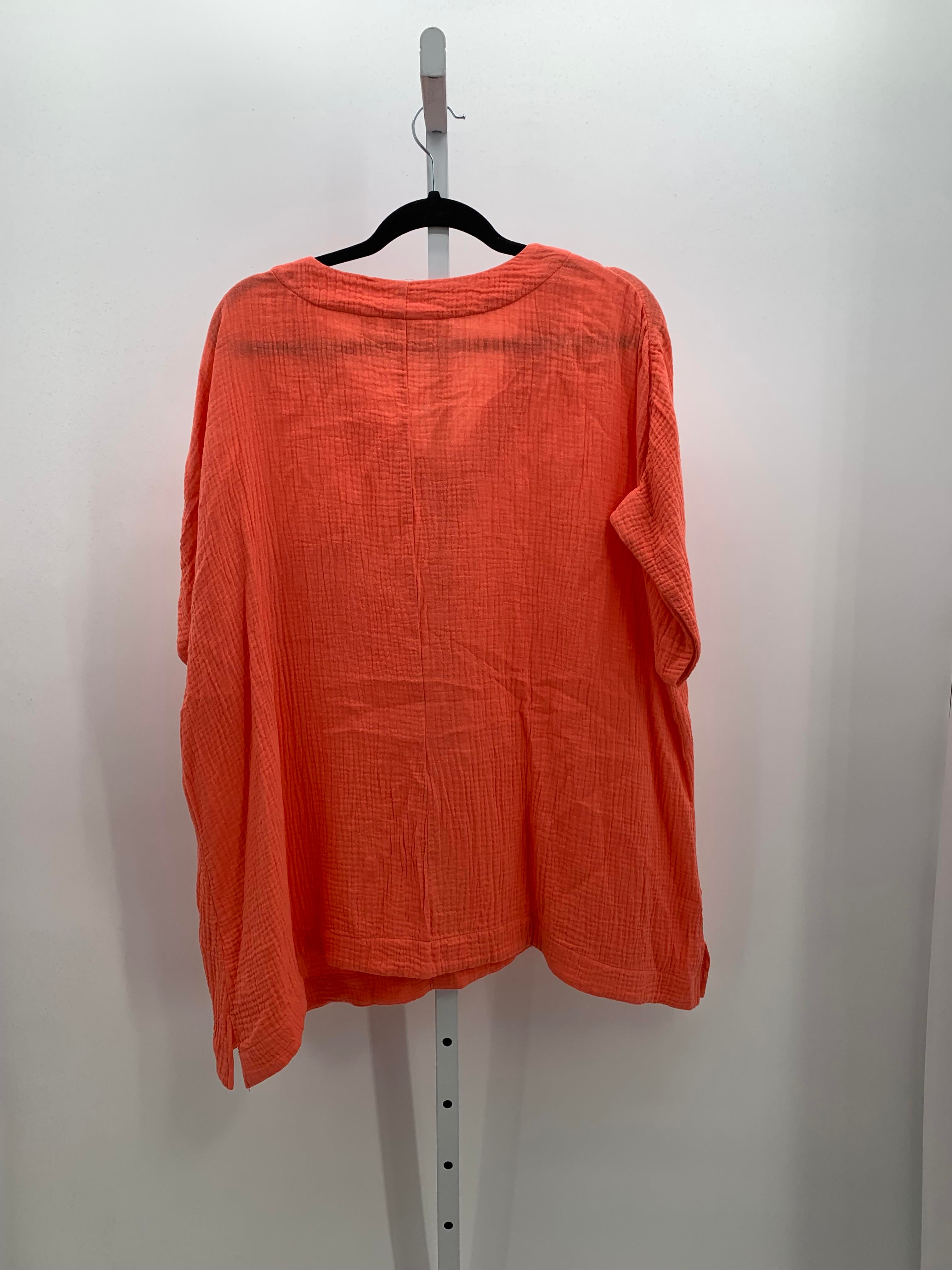 Size 2X Womens Short Sleeve Shirt