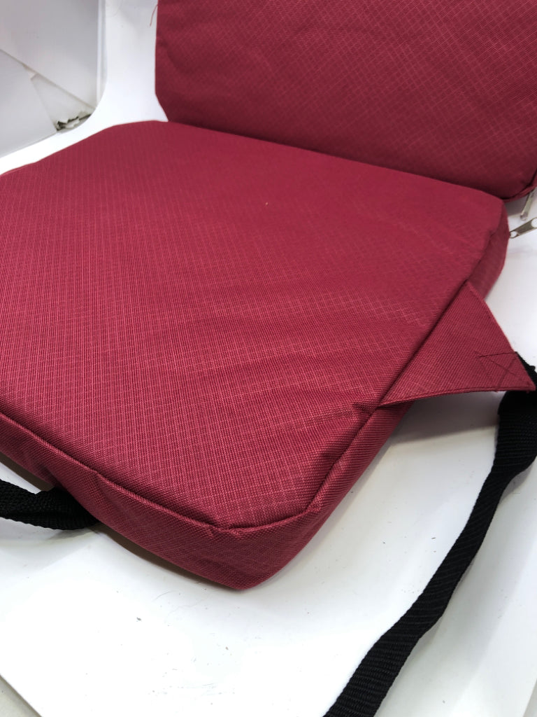 RED STADIUM CUSHION.